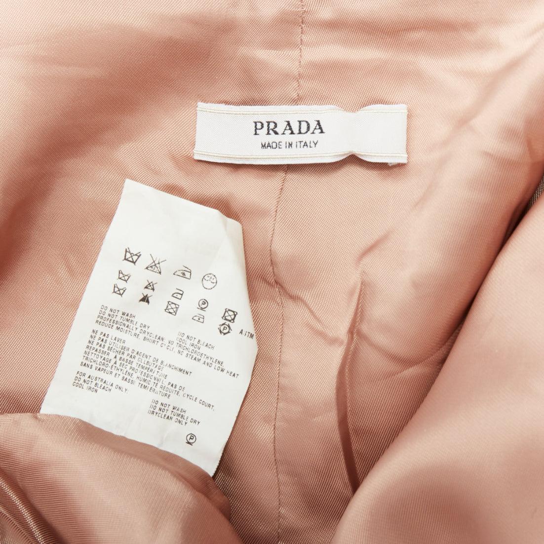 Prada 2007 in misto seta, giacca trench doppiopetto con cintura IT38 XS in vendita 3