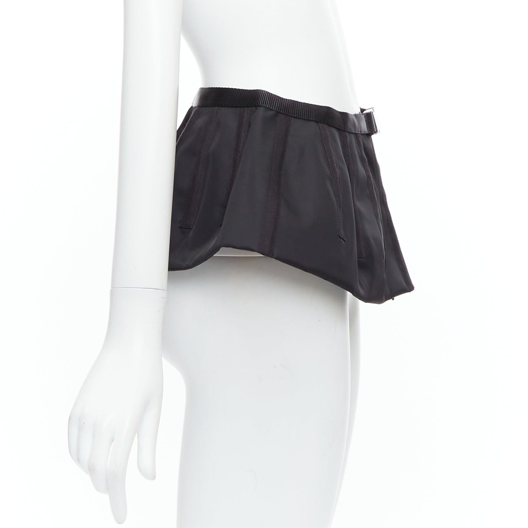 PRADA 2008 black nylon silver logo buckle fabric peplum belt IT38 XS In Good Condition For Sale In Hong Kong, NT