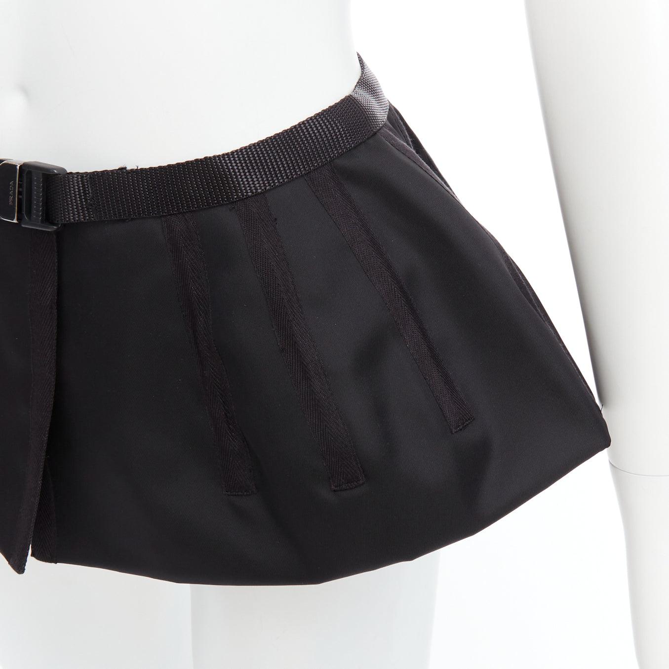PRADA 2008 black nylon silver logo buckle fabric peplum belt IT38 XS For Sale 2