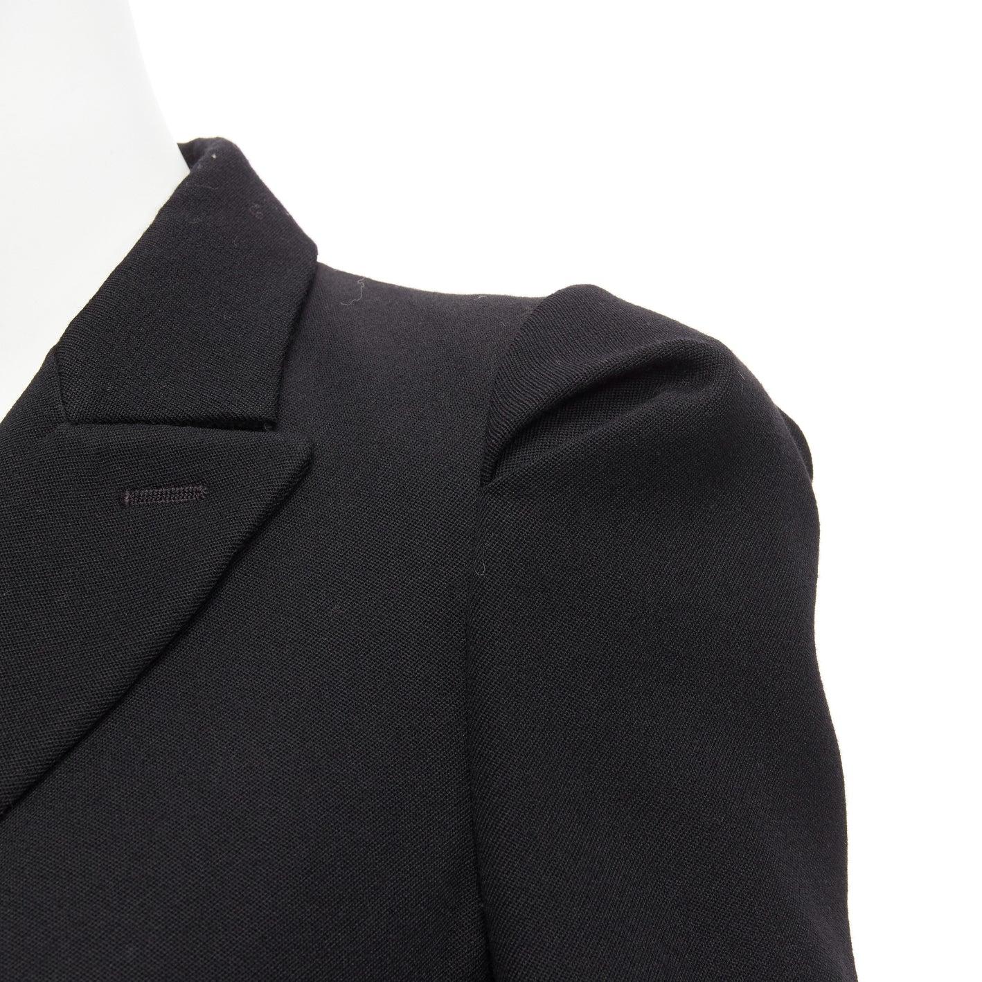PRADA 2009 black virgin wool puffed shoulder fitted formal blazer IT38 XS
Reference: NKLL/A00182
Brand: Prada
Designer: Miuccia Prada
Collection: 2009
Material: Virgin Wool
Color: Black
Pattern: Solid
Closure: Button
Lining: Black Fabric
Extra