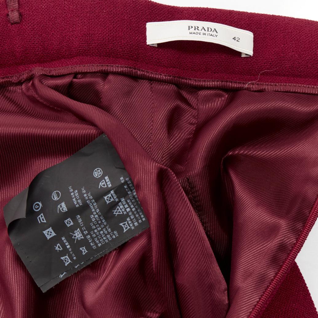 PRADA 2009 crimson red virgin wool blend crinkle effect crepe mini skirt IT42 M For Sale 4