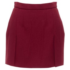 PRADA 2009 - Minijupe en crêpe de laine vierge à effet froissé rouge cramoisi IT42 M