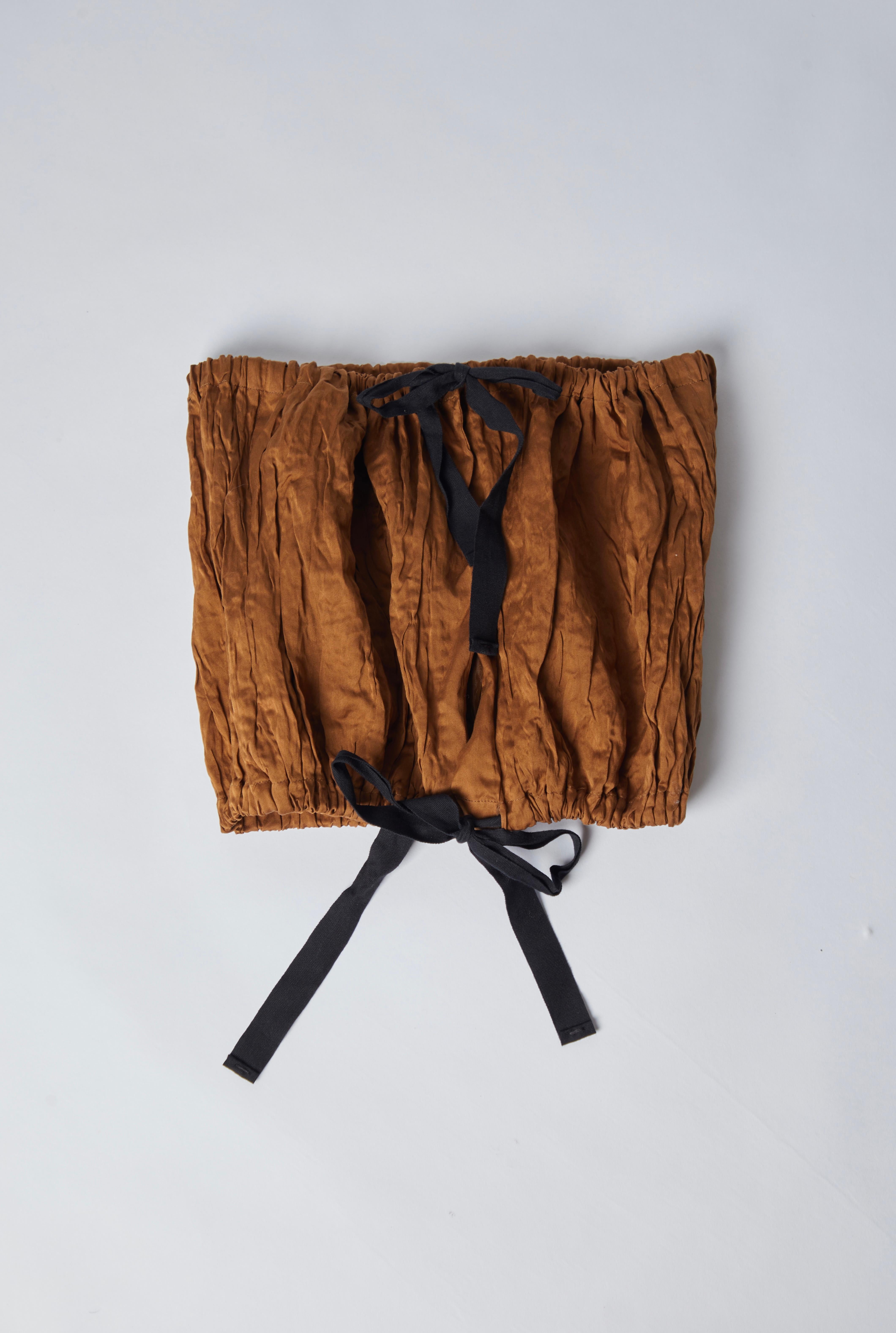 Prada 2009 Spring/Summer Brown Tube Top with Black Bow Ribbons In Excellent Condition For Sale In Hong Kong, HK