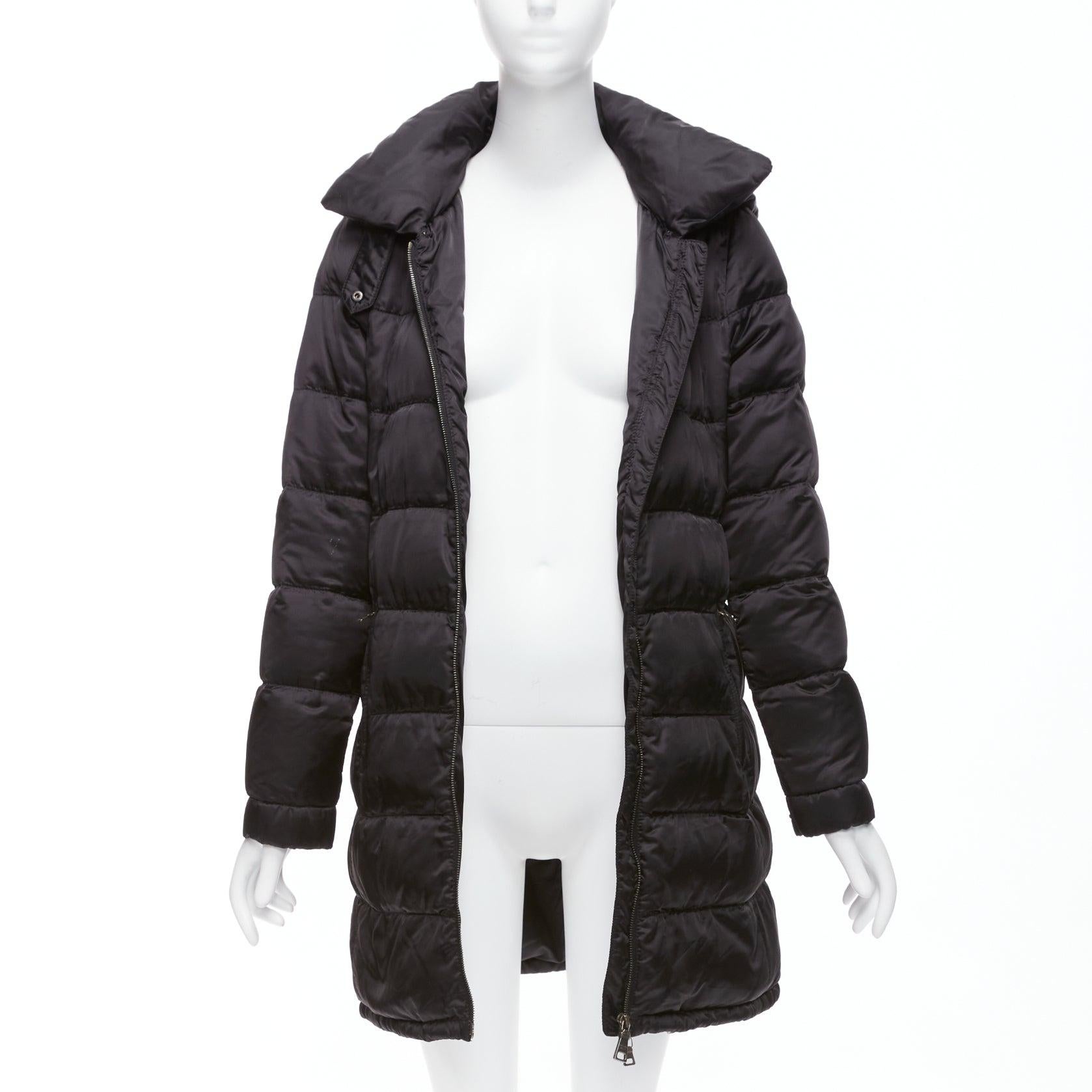 PRADA 2010 black shiny nylon hooded quilted long sleeve puffer coat IT42 M In Fair Condition For Sale In Hong Kong, NT