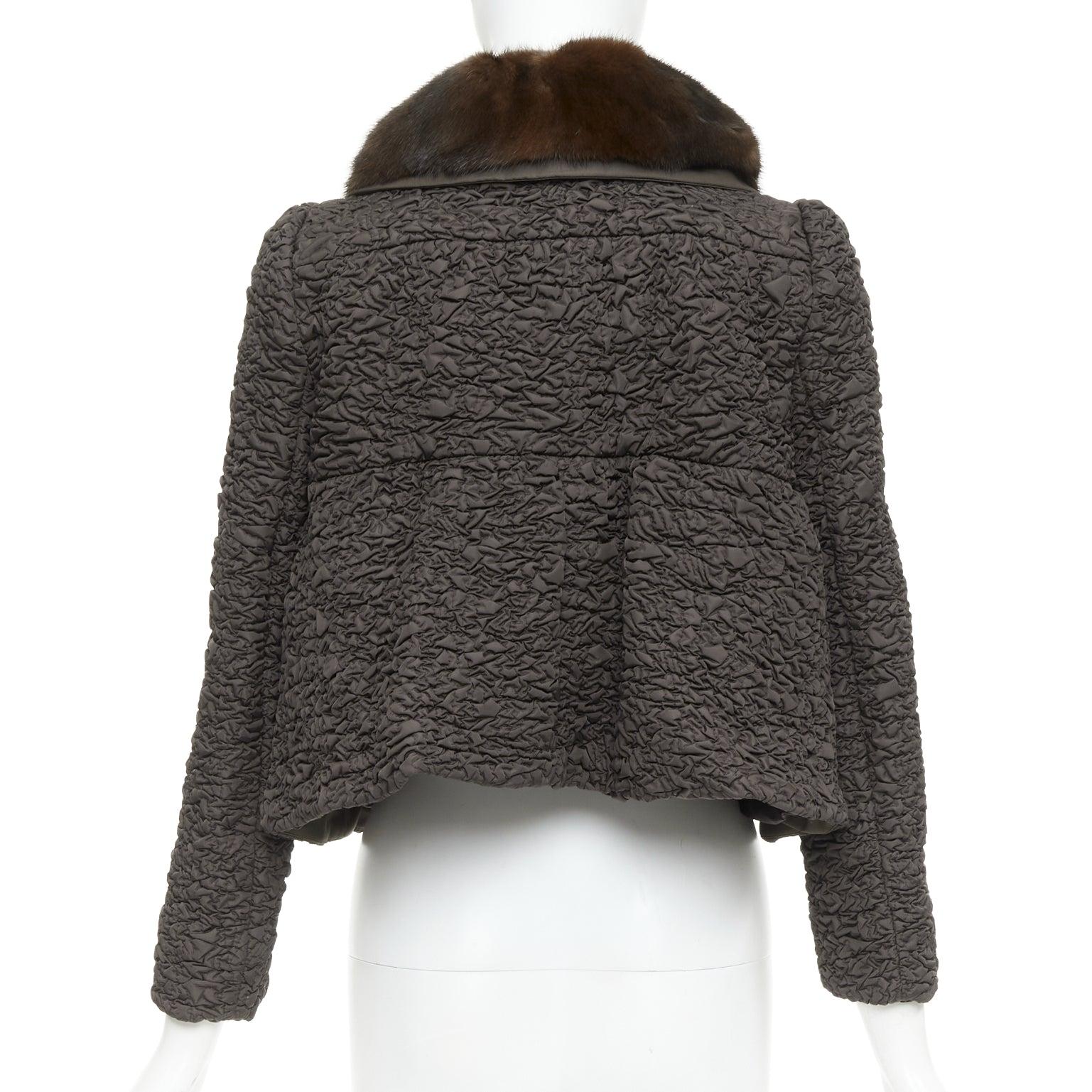 PRADA 2010 marrón visón cuello arrugado acolchado chaqueta manga abullonada IT40 S en venta 1