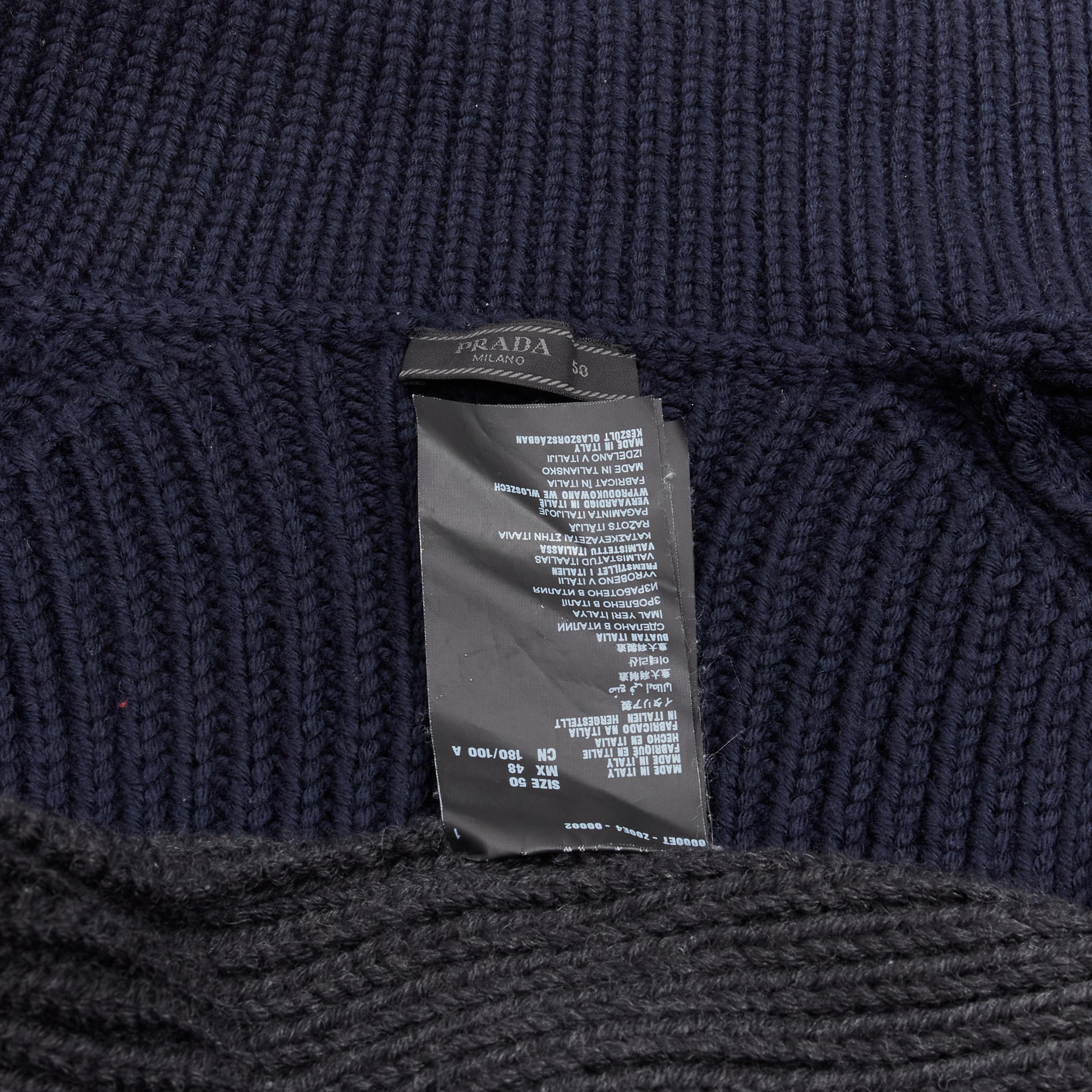 PRADA Manteau cardigani gris marine à col de marin en tricot côtelé 100 % laine IT50 L, 2013 en vente 5