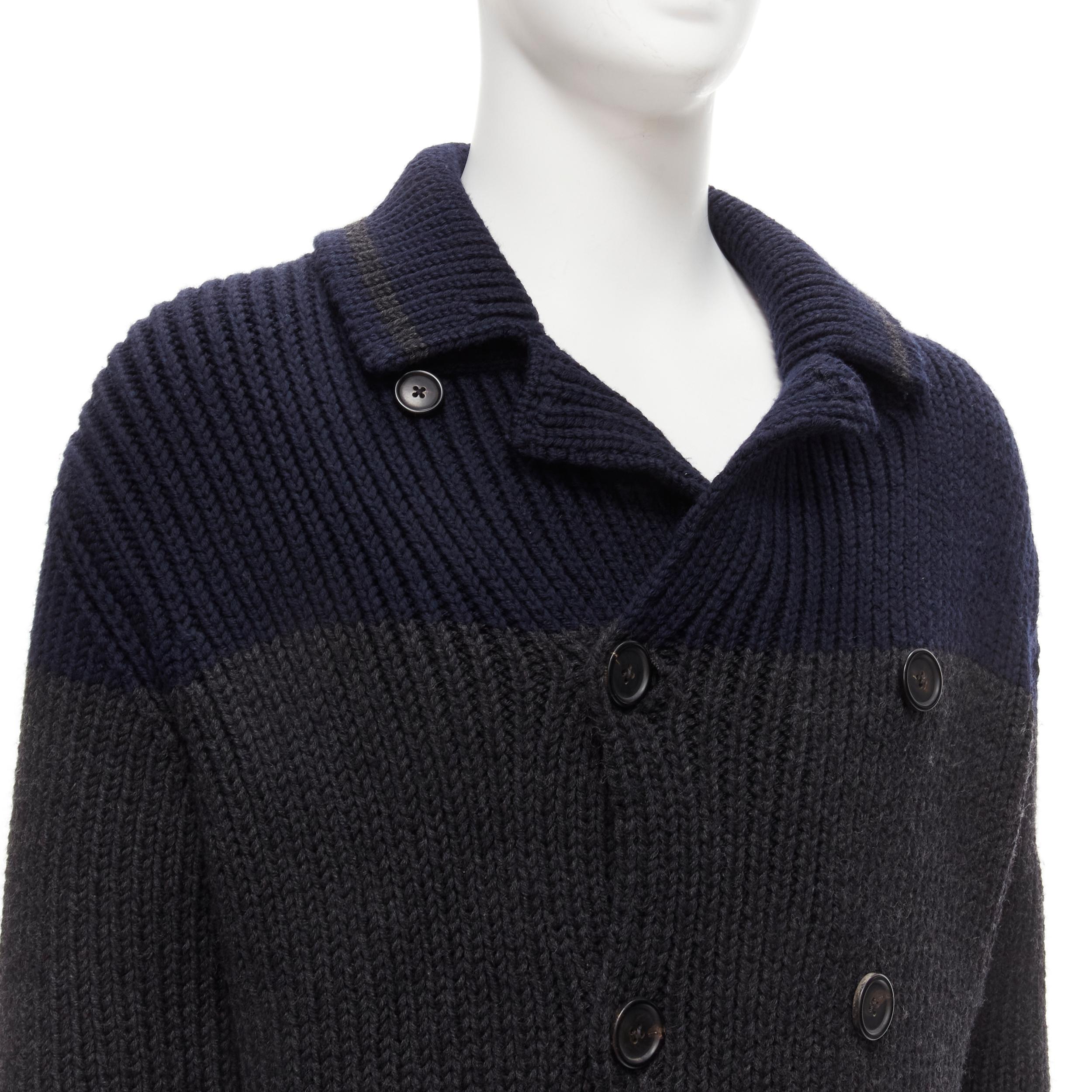 PRADA Manteau cardigani gris marine à col de marin en tricot côtelé 100 % laine IT50 L, 2013 en vente 3