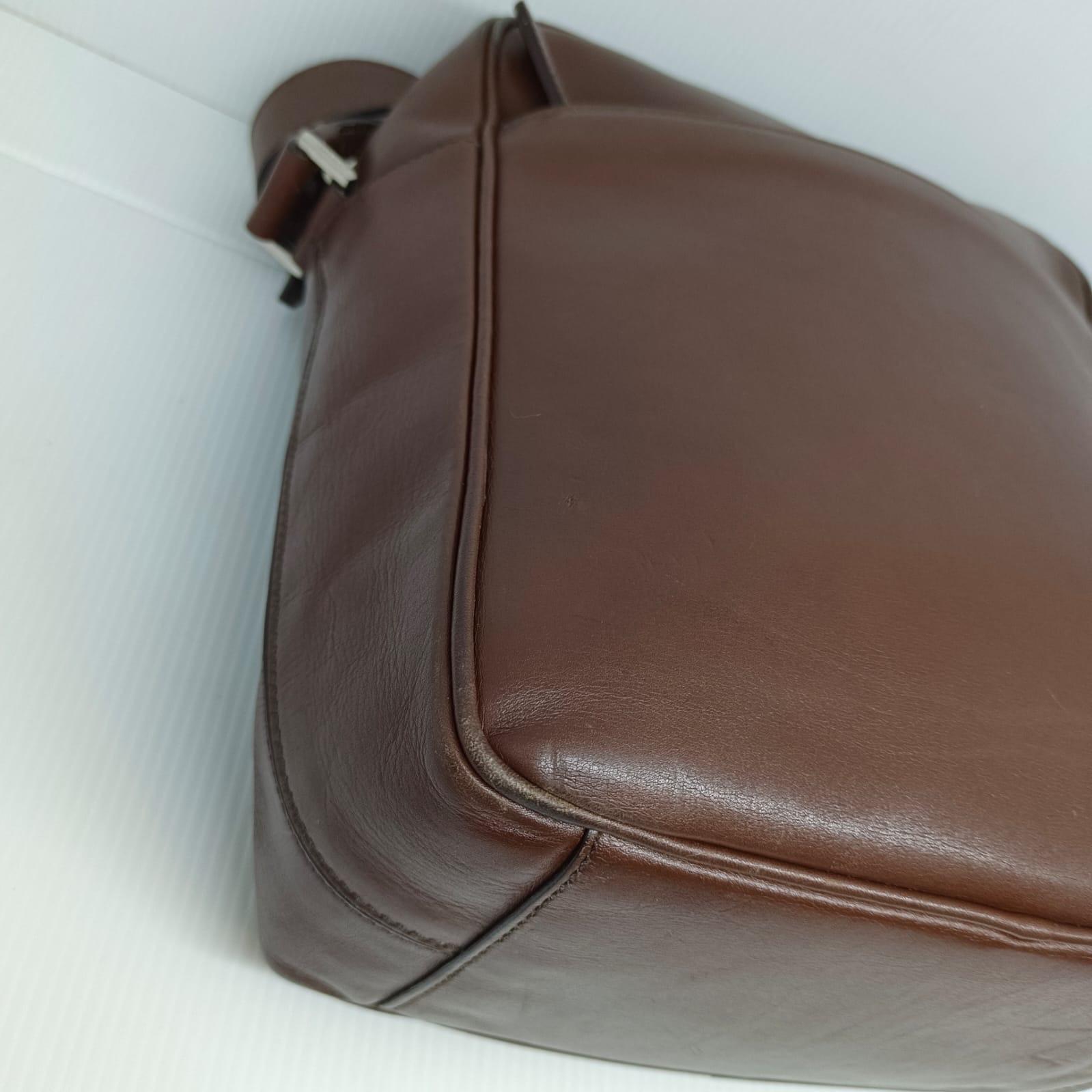 Prada 2013 Dark Brown Leather Triangle Logo Appliqué Reporter Messenger Bag 9
