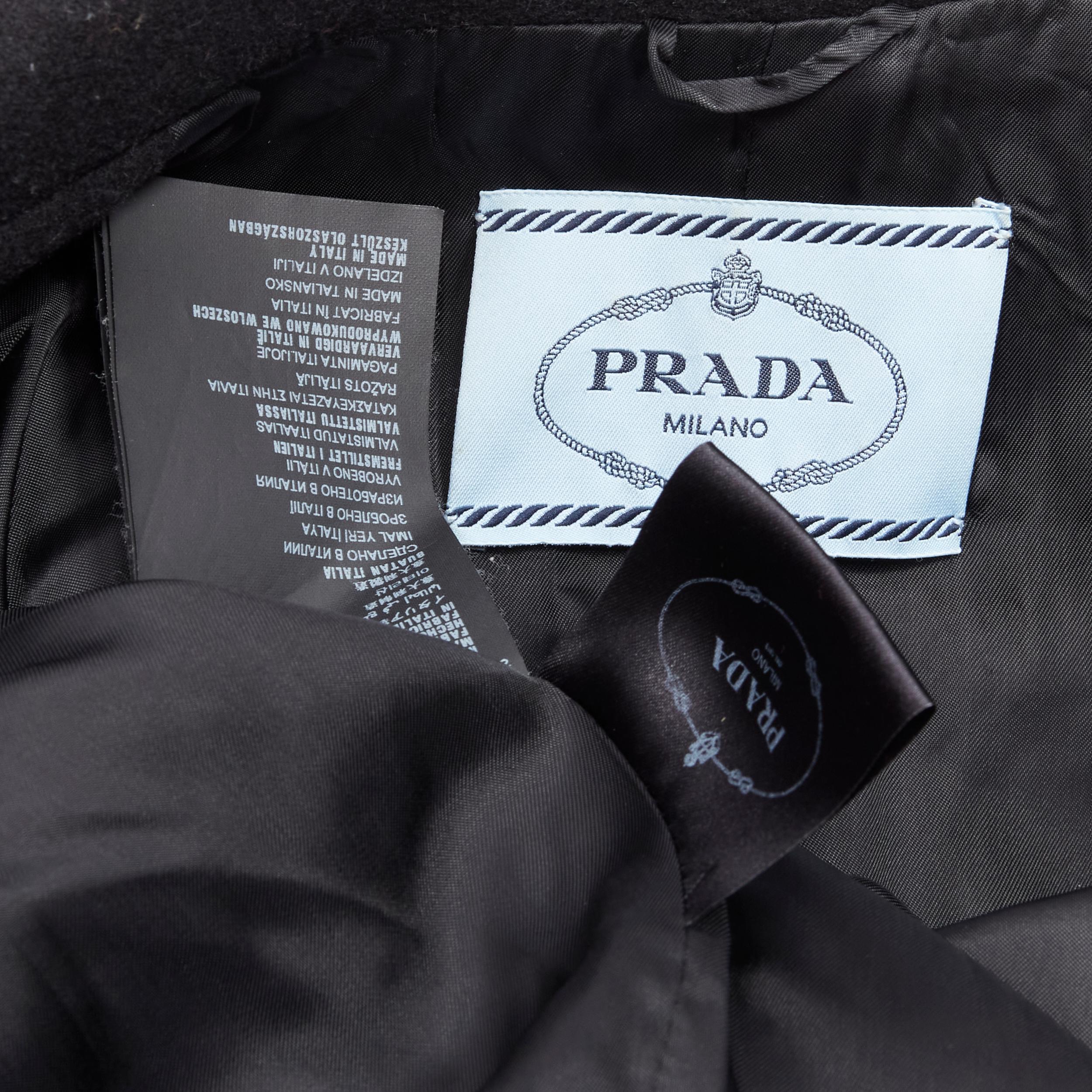 PRADA - Manteau poncho à double boutonnage en laine vierge noire, taille IT 38 XS, 2014 en vente 5