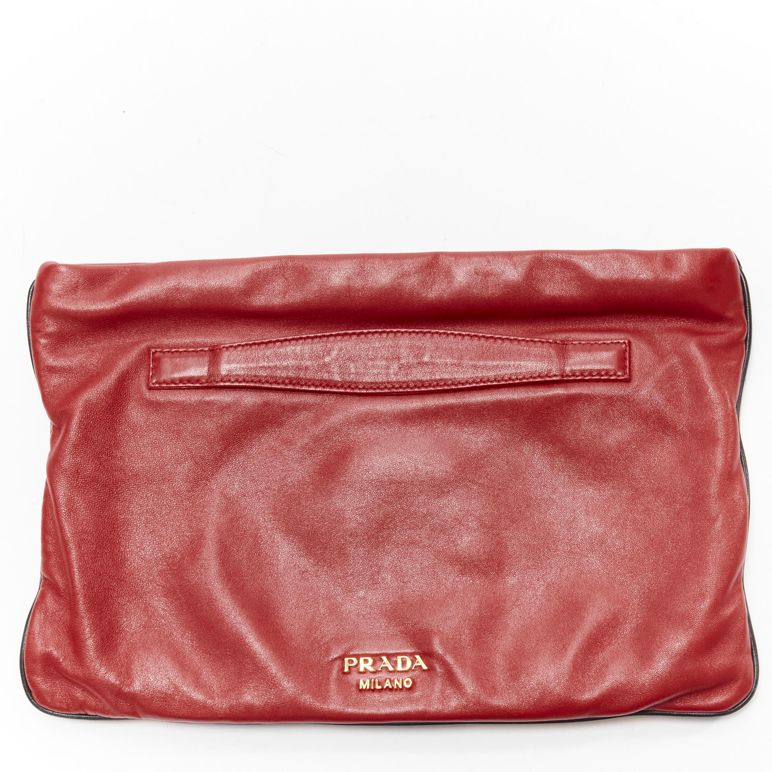 PRADA 2014 Limited Edition pop girl face black red leather oversized clutch bag In Fair Condition In Hong Kong, NT