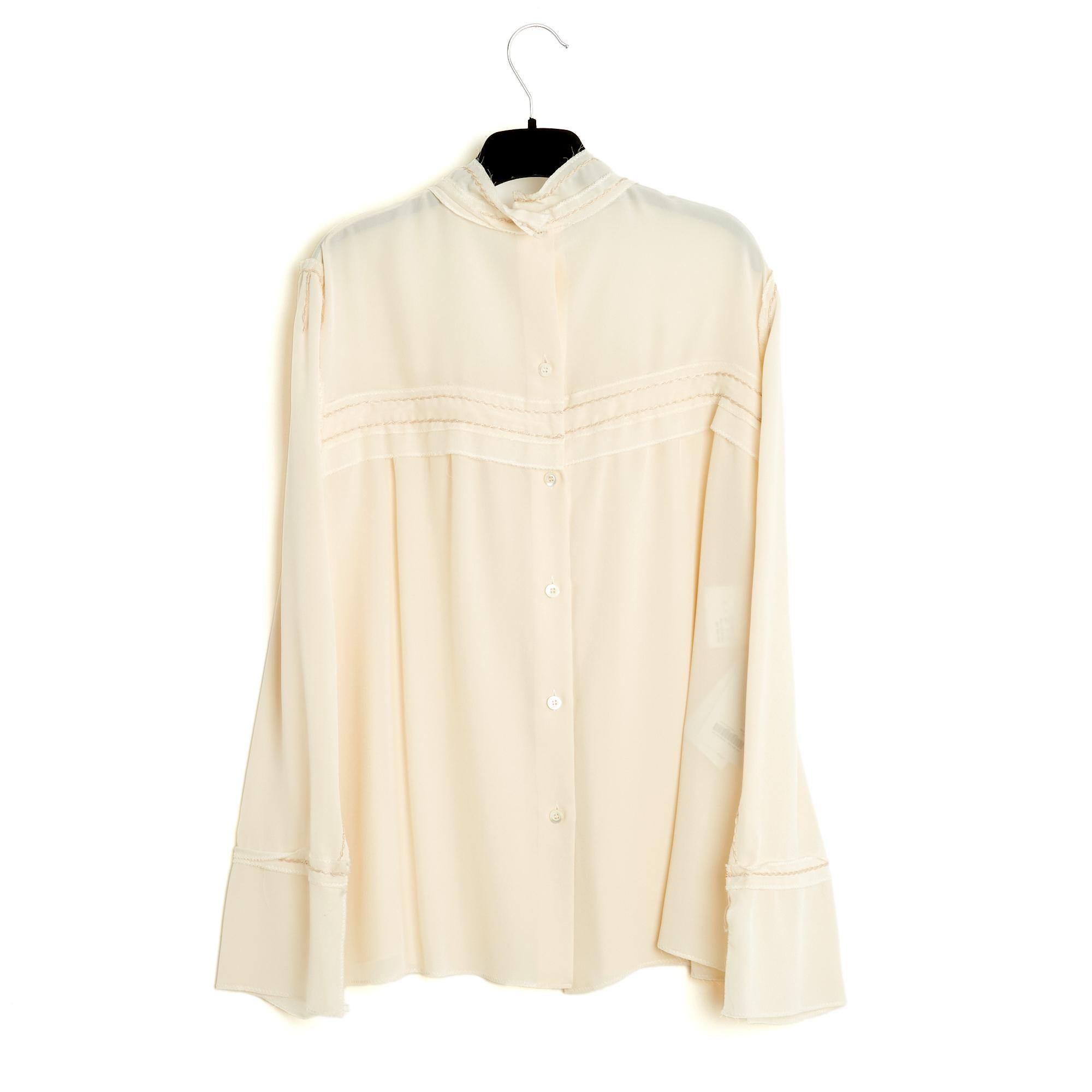 Women's Prada 2014 Top soie écru FR40 Ecru Silk and beige Stitches Blouse UK12 US10 For Sale