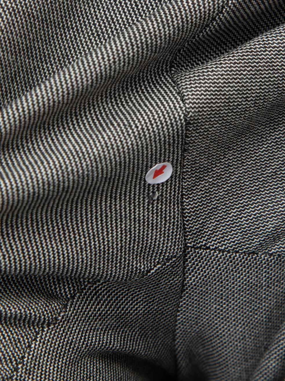 Prada 2016 Manteau Grau Wolle & Straußenfedern Hose Größe L Damen im Angebot