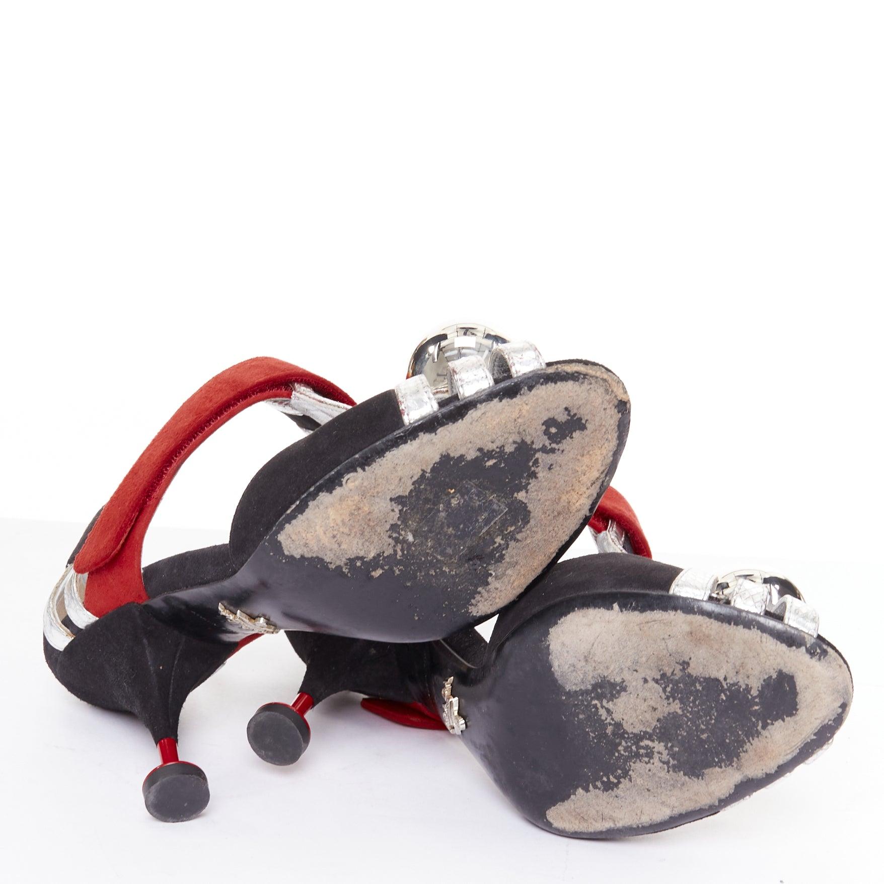 PRADA 2016 Runway miroir dôme ball rouge noir mixte architecturale talons EU37,5. en vente 5