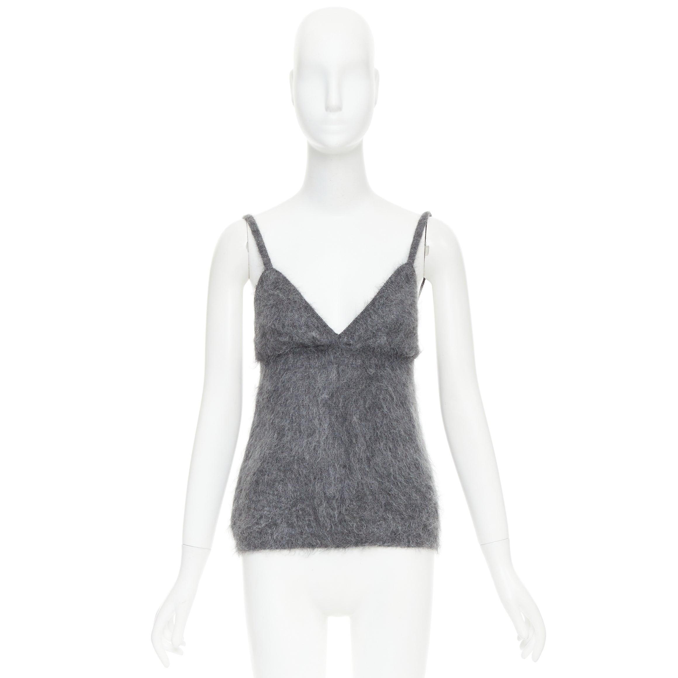 PRADA 2017 flauschiges graues Mohair-Mischung Riemchen-Camisole-Top IT38 XS im Angebot 4