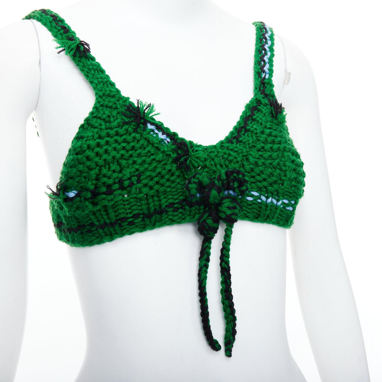 PRADA 2017 Runway green virgin wool bow front crochet bra top IT38 XS
Reference: TGAS/E00242
Brand: Prada
Designer: Miuccia Prada
Collection: 2017 - Runway
Material: Virgin Wool
Color: Green, Multicolour
Pattern: Solid
Closure: Snap Buttons
Lining: