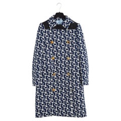 Prada 2018 Manteau Cape FR38 Iconic Navy Blue Geometric Cape Coat UK10 US8