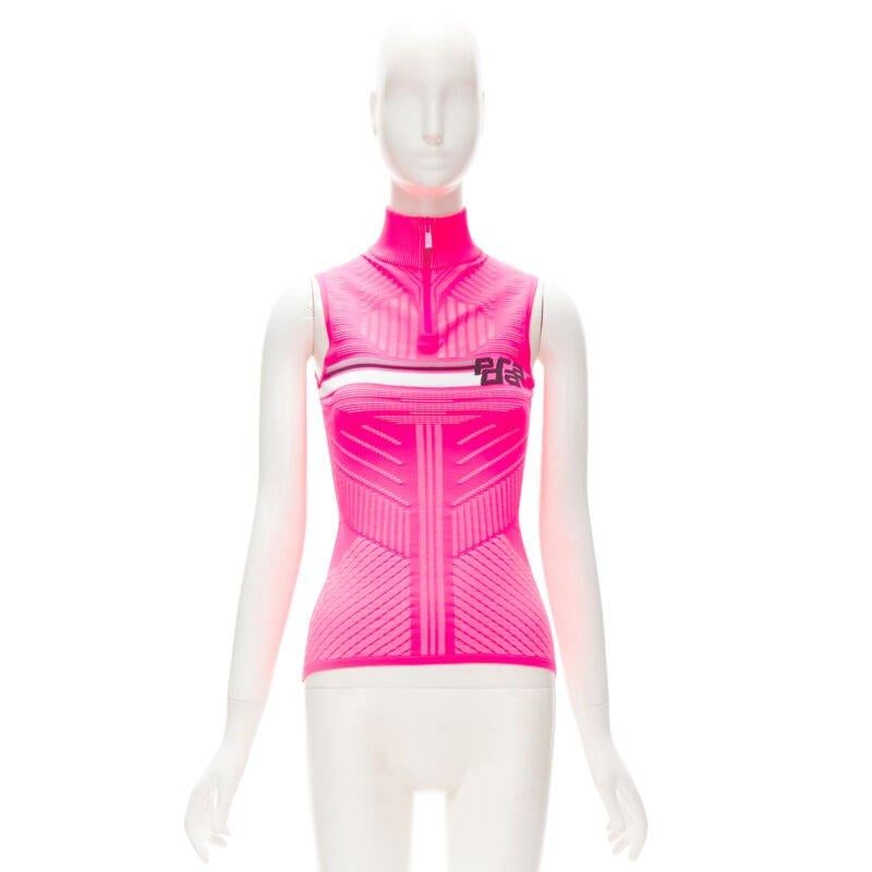 PRADA 2018 rosa grafica Racing Sports Logo bodycon zip up top XS in vendita 4