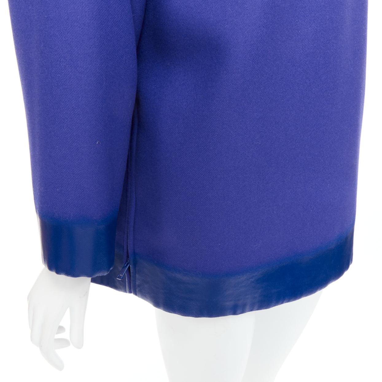 PRADA 2018 Runway blue virgin wool lacqured hem popover hoodie IT42 M en vente 2