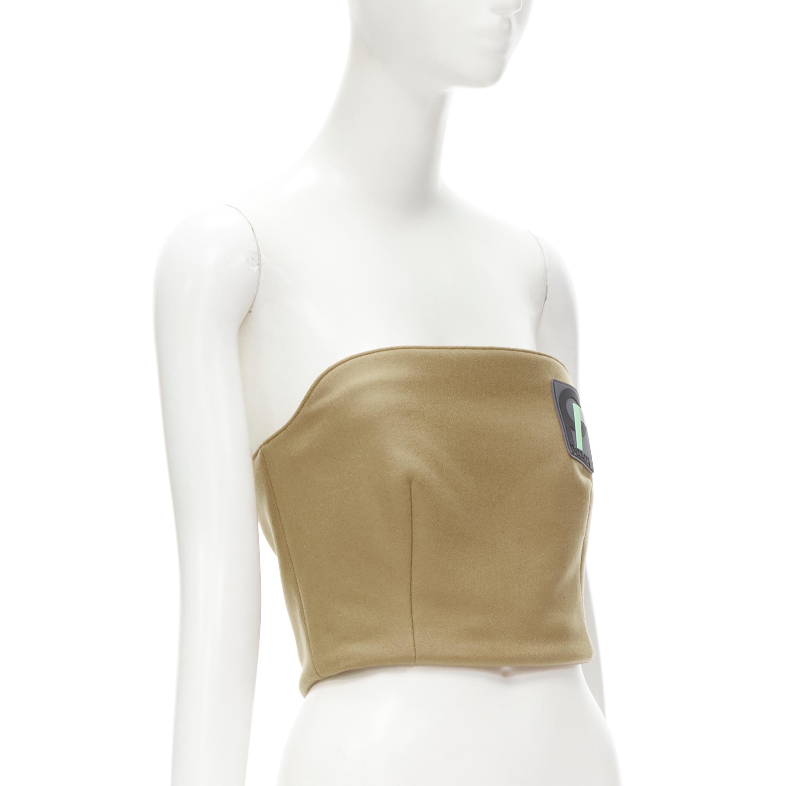 PRADA 2018 Runway brown Sports Logo rubber badge wool strapless bustier S In Excellent Condition For Sale In Hong Kong, NT