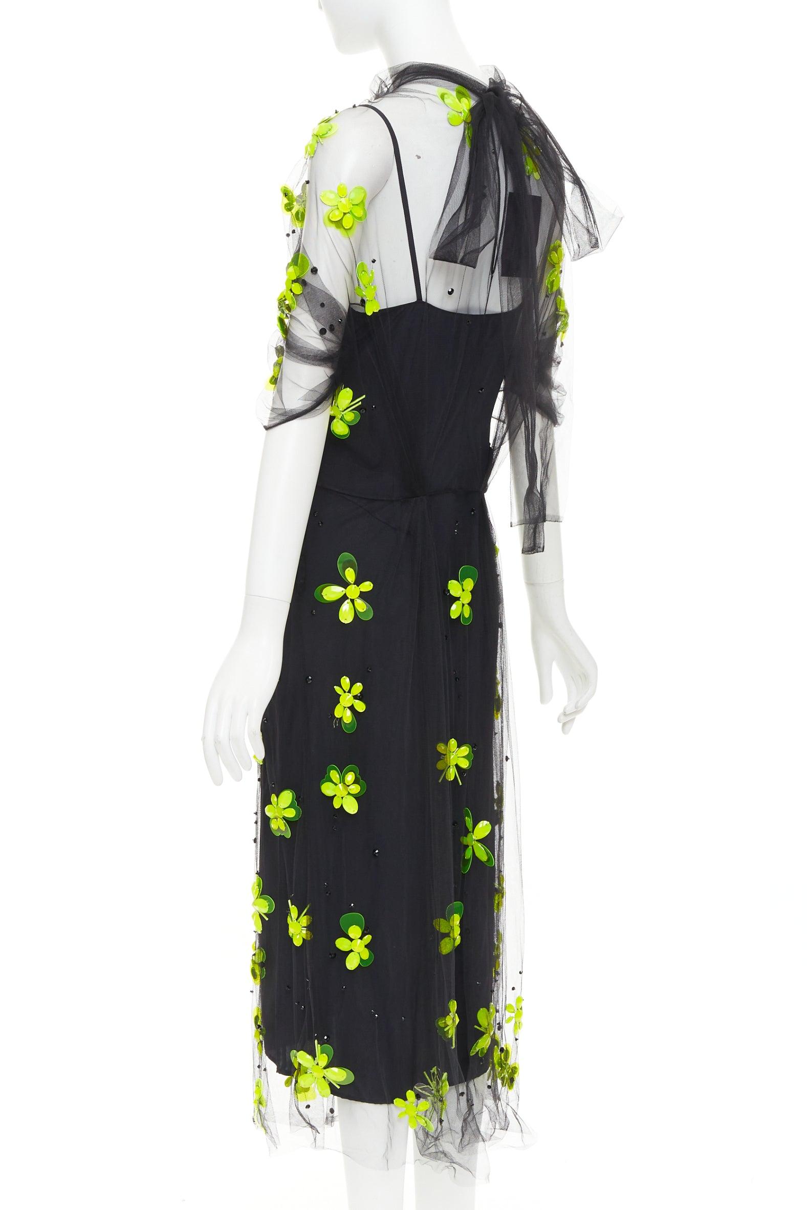 PRADA 2018 Abito midi in tulle trasparente con applicazioni di perline floreali IT40 S in vendita 1