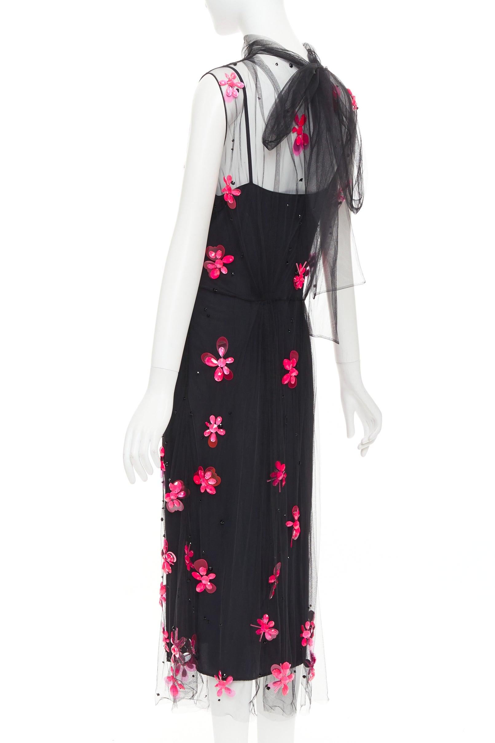 PRADA 2018 Abito midi in tulle trasparente con applicazioni di perline floreali IT40 S in vendita 1