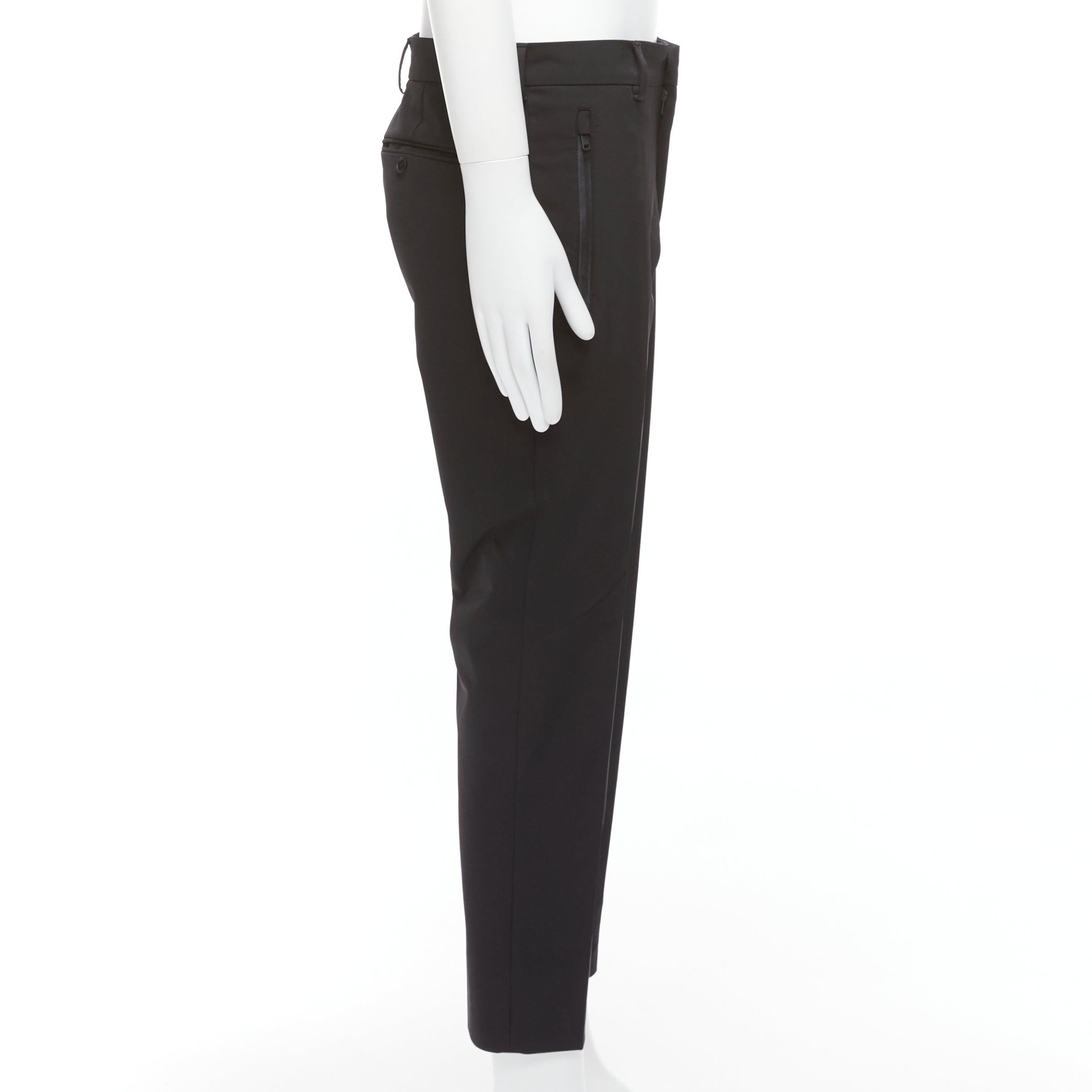 Men's PRADA 2019 black technical zip pocket flap back tapered cropped pants IT48 M For Sale