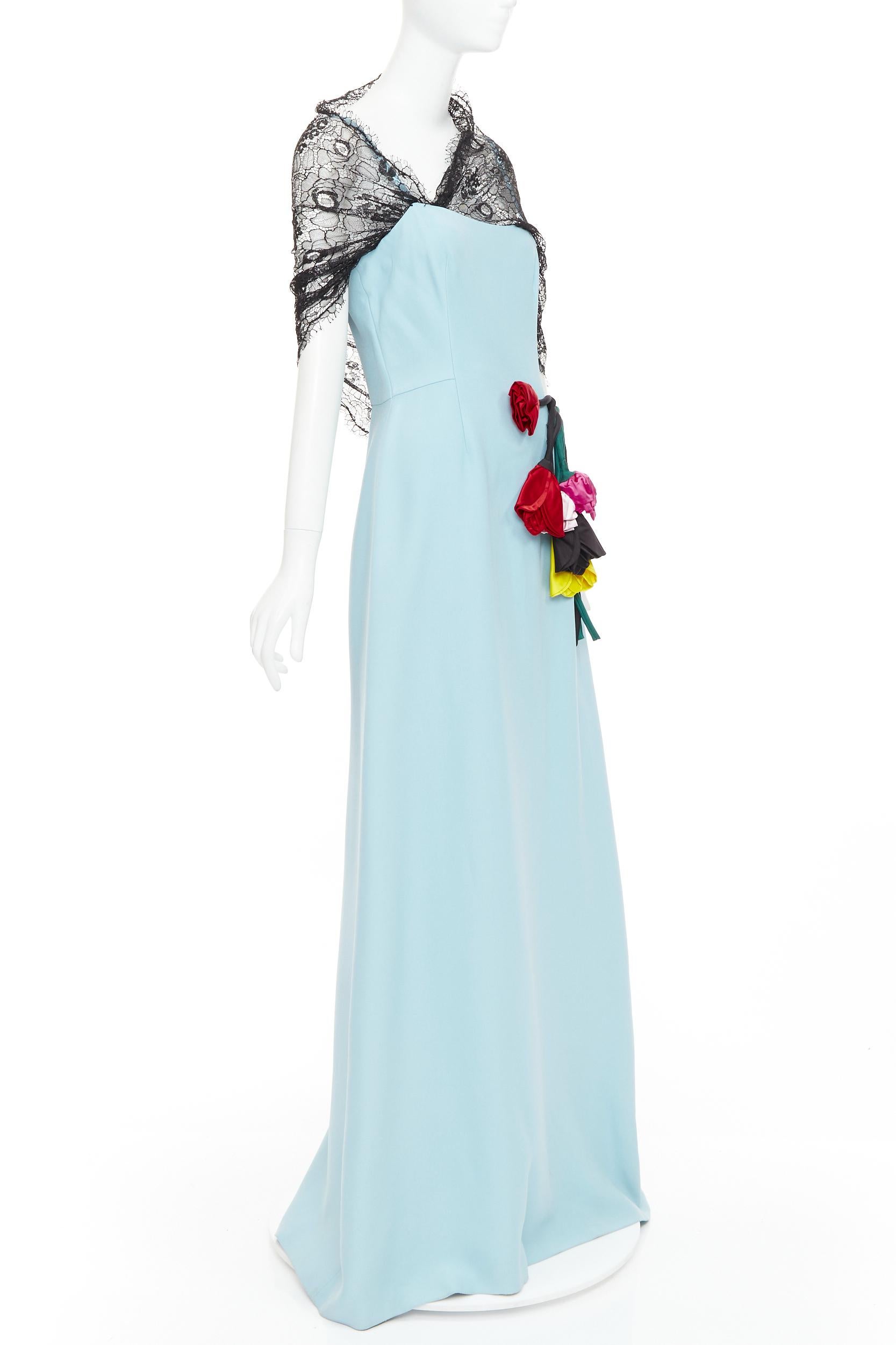 PRADA 2019 blau schwarz drapierte Spitze Blumenbouquet-Applikation Kleid IT42 M (Blau) im Angebot