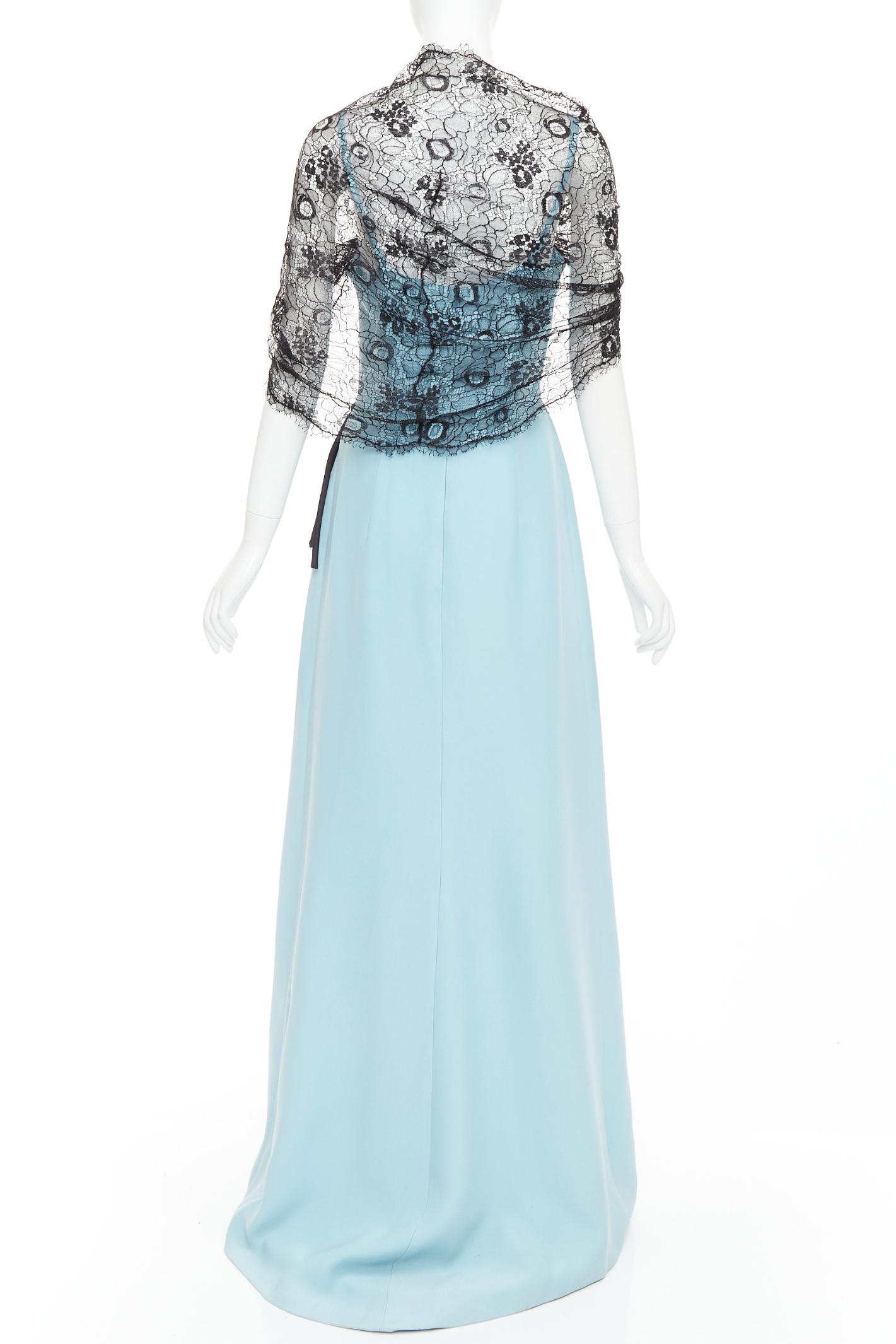 PRADA 2019 blau schwarz drapierte Spitze Blumenbouquet-Applikation Kleid IT42 M im Zustand „Relativ gut“ im Angebot in Hong Kong, NT