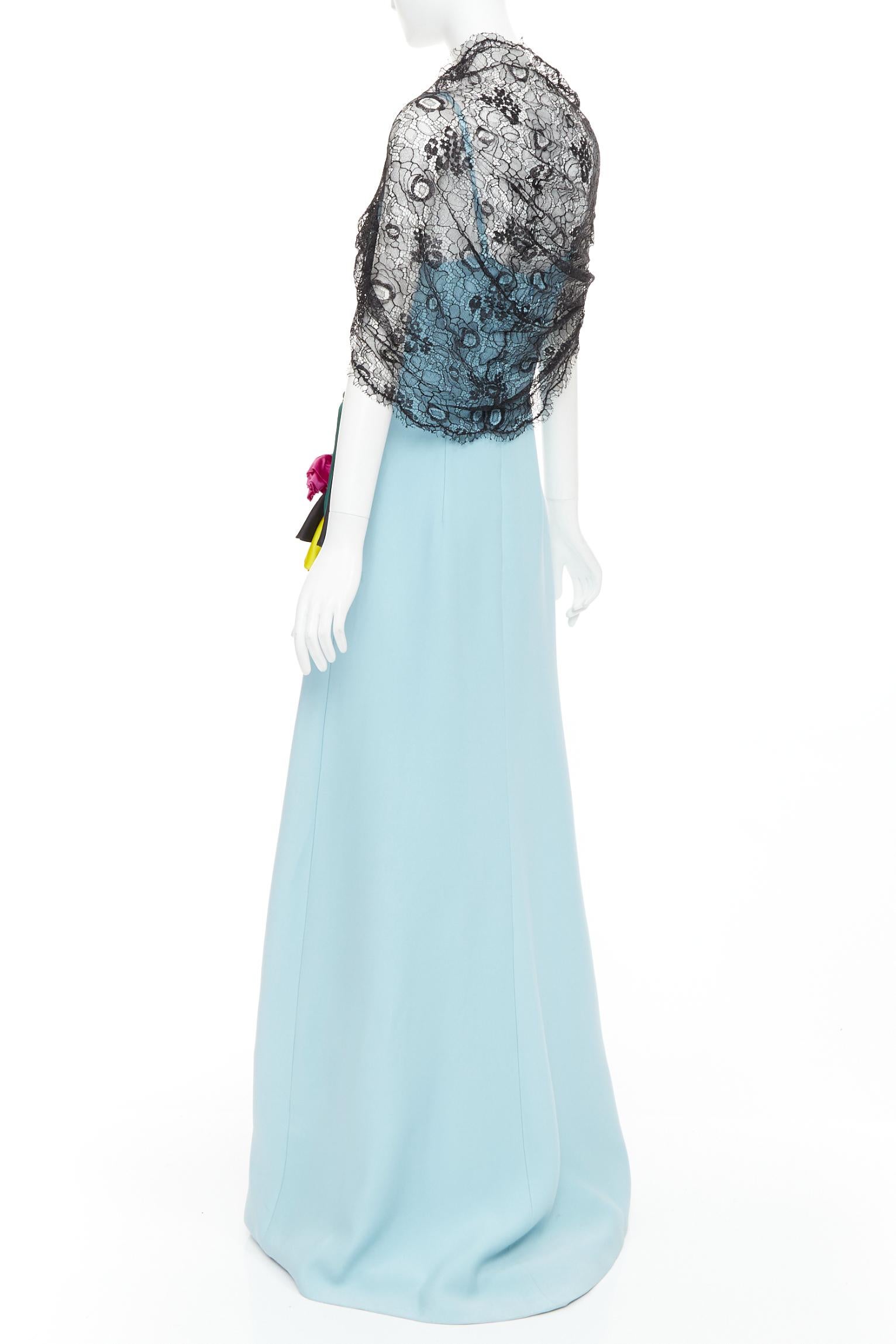 PRADA 2019 blau schwarz drapierte Spitze Blumenbouquet-Applikation Kleid IT42 M Damen im Angebot