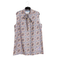 Prada 2019 Top Soie Parme FR40 Sarga de seda Ascot Blusa sin mangas UK12 US10