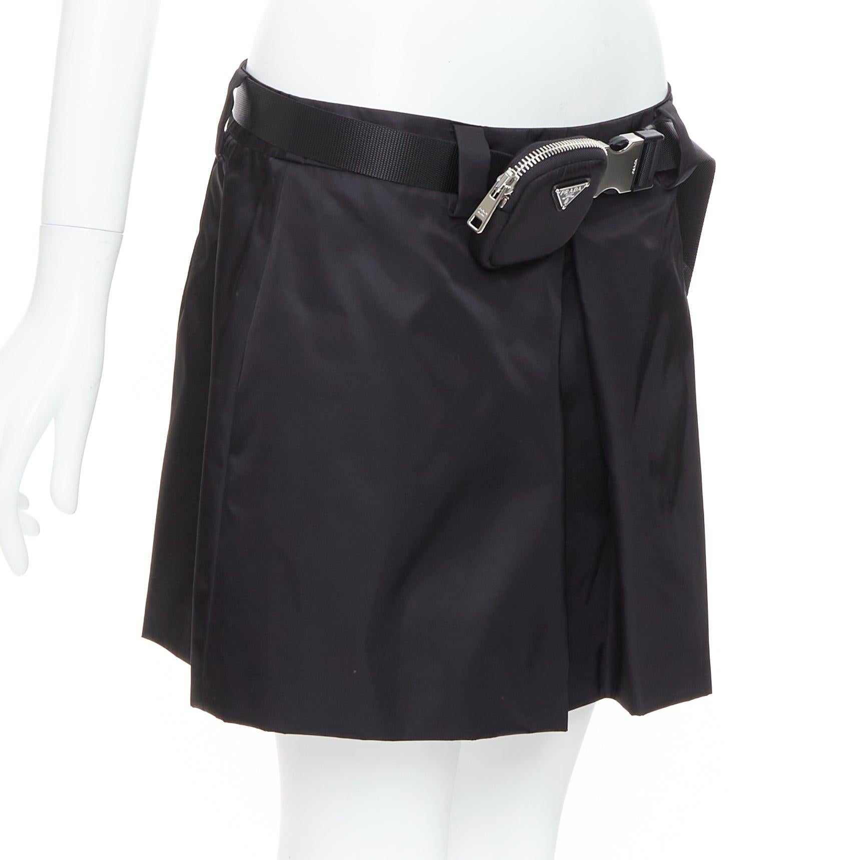 Black PRADA 2020 Re-nylon black silver triangle logo buckle belt mini skirt IT44 L For Sale