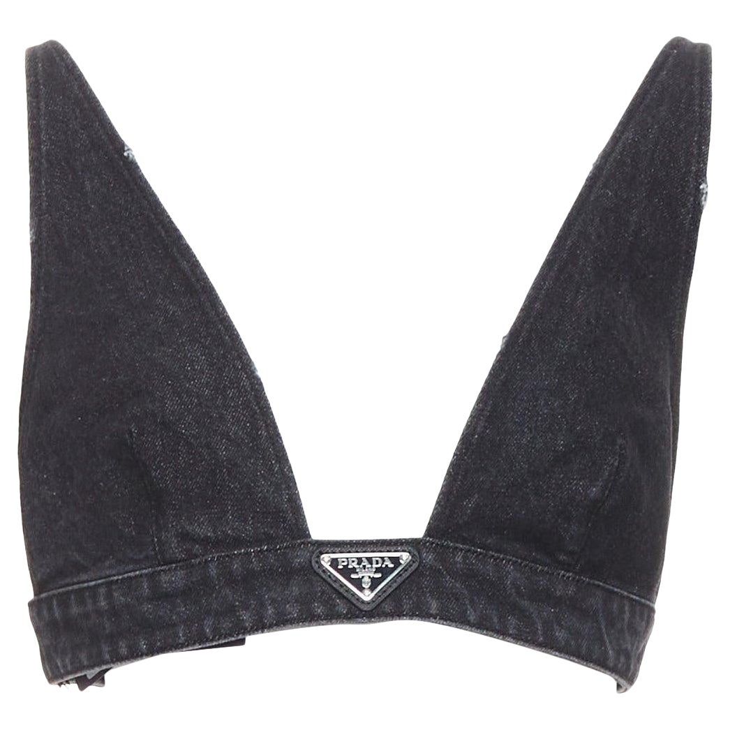 PRADA 2022 grigio scuro denim nero triangolo placca logo bralette crop top IT40 S