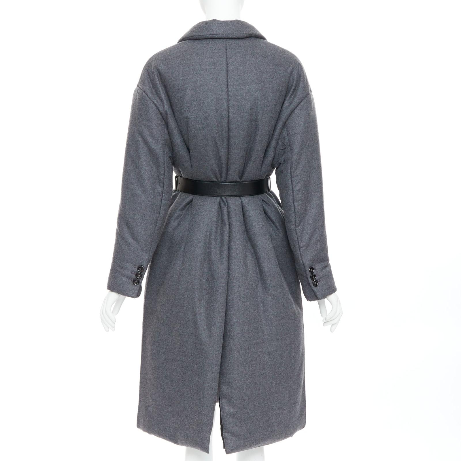 PRADA 2022 gris cachemire laine cuir ceinture logo manteau rembourré IT36 XS en vente 1