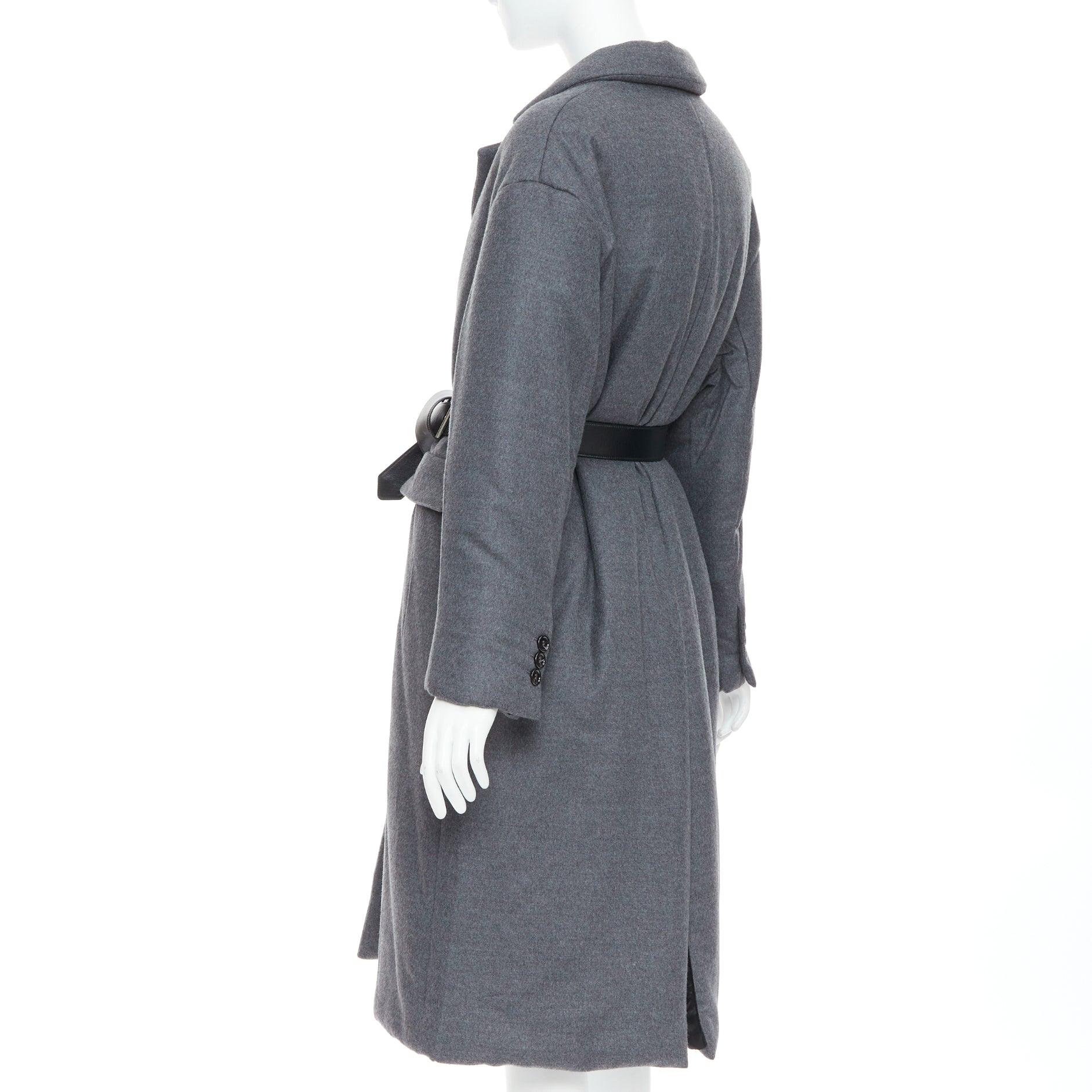 PRADA 2022 Grau Kaschmir Wolle Leder Logo Gürtel gepolsterter Mantel IT40 S 3