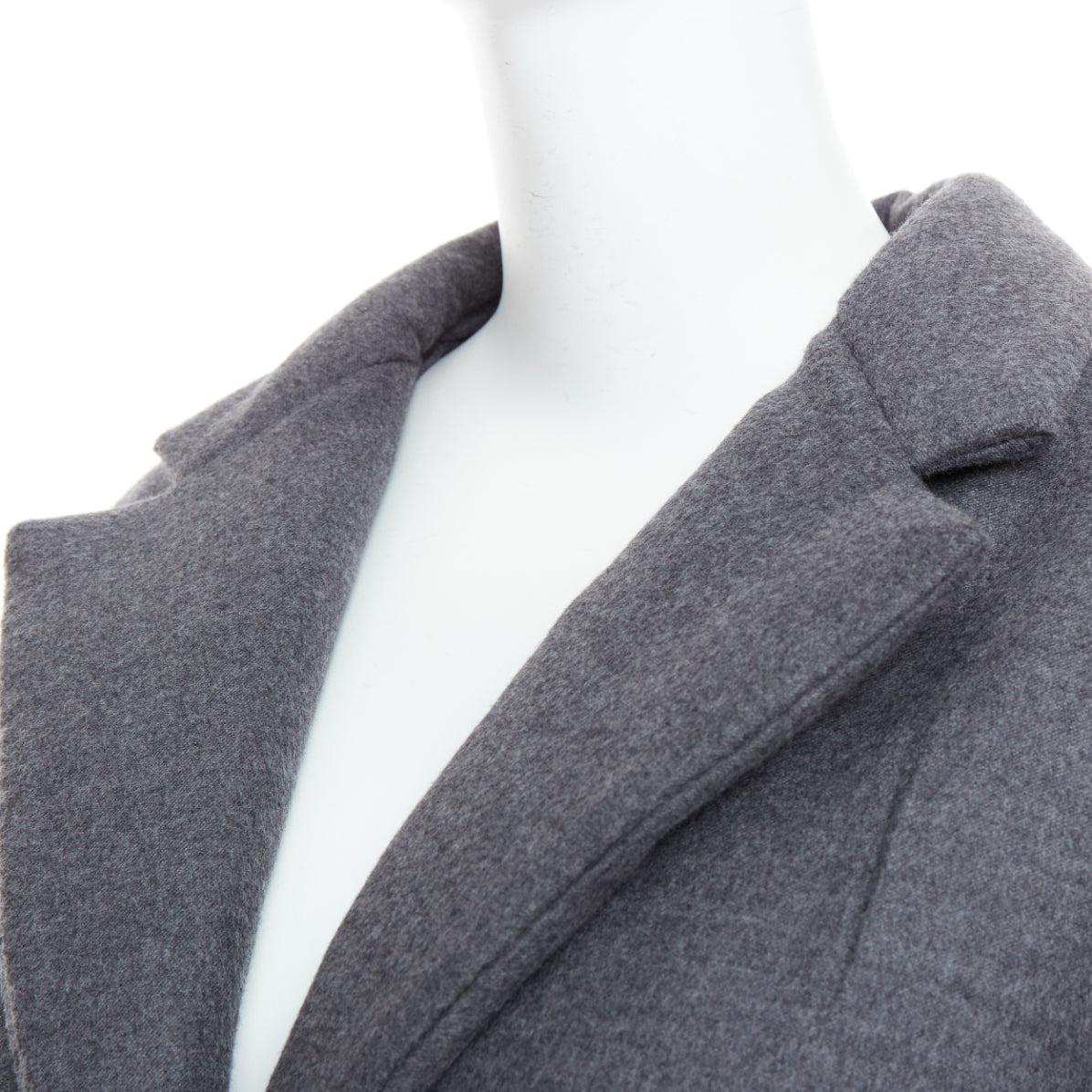 PRADA 2022 Grau Kaschmir Wolle Leder Logo Gürtel gepolsterter Mantel IT40 S 4