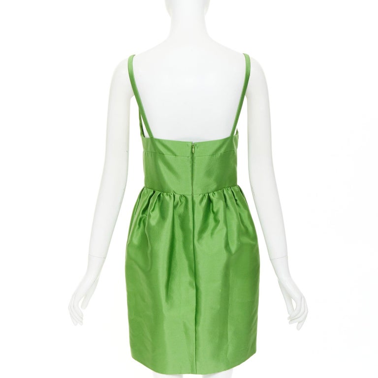 PRADA 2022 Kelly green duchess silk V-neck sleeveless mini dress IT42 M For  Sale at 1stDibs