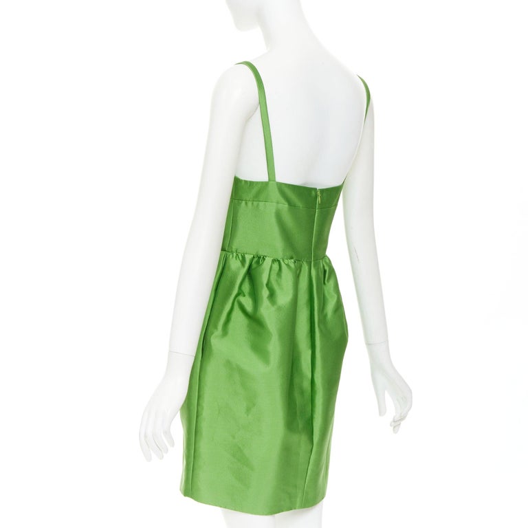 PRADA 2022 Kelly green duchess silk V-neck sleeveless mini dress IT42 M For  Sale at 1stDibs