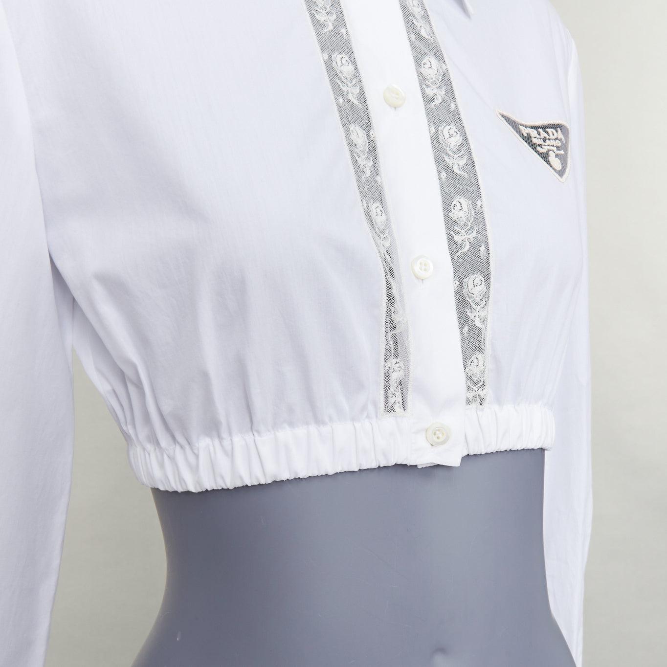 PRADA 2022 weiß Baumwolle Creme Spitze trimmen hohlen Logo abgeschnitten Shirt IT38 XS im Angebot 2