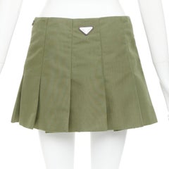 PRADA 2023 khaki green nylon canvas triangle logo plate pleated mini skirt IT38