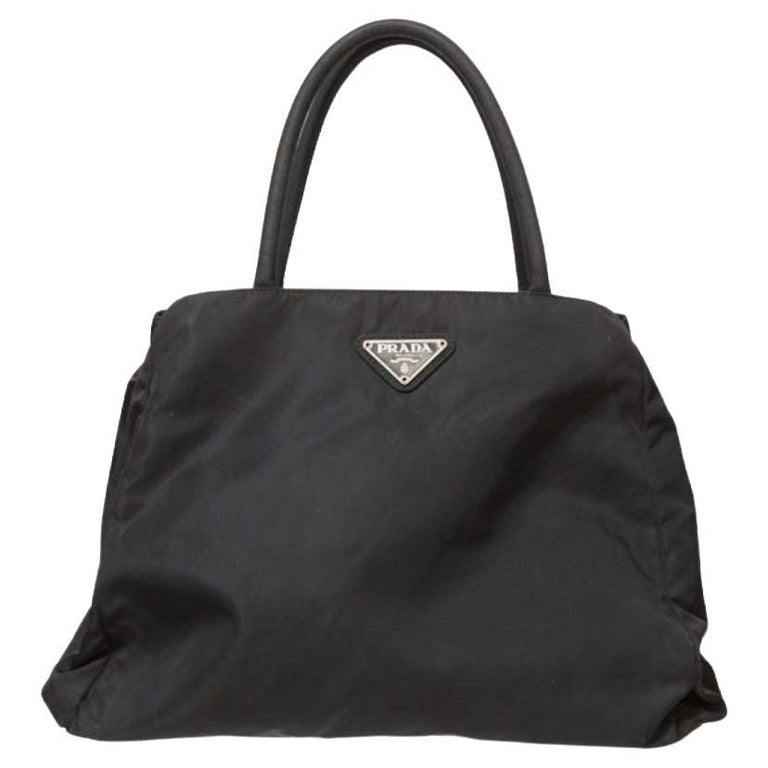 Prada '90s Black Nylon Tote Bag For Sale at 1stDibs