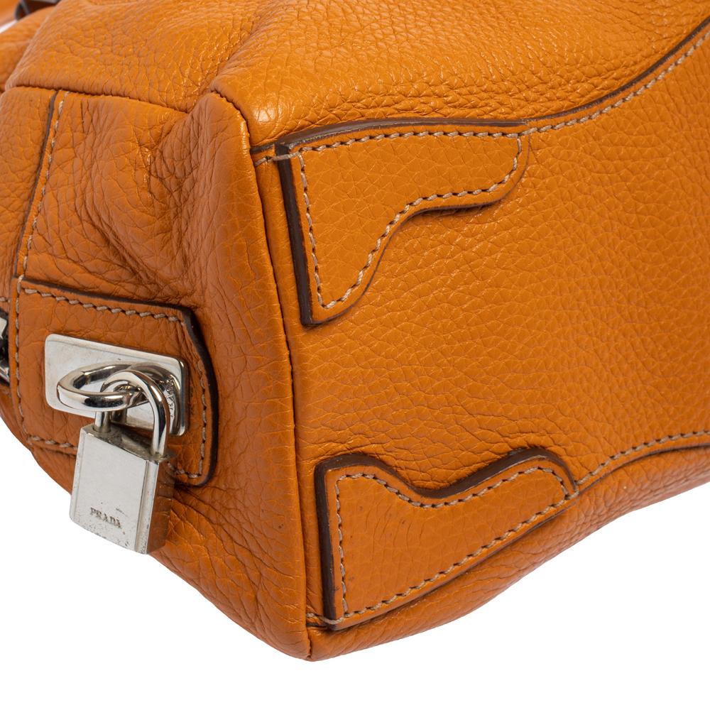 Prada Amber Vitello Daino Leather Logo Embossed Satchel In Good Condition In Dubai, Al Qouz 2