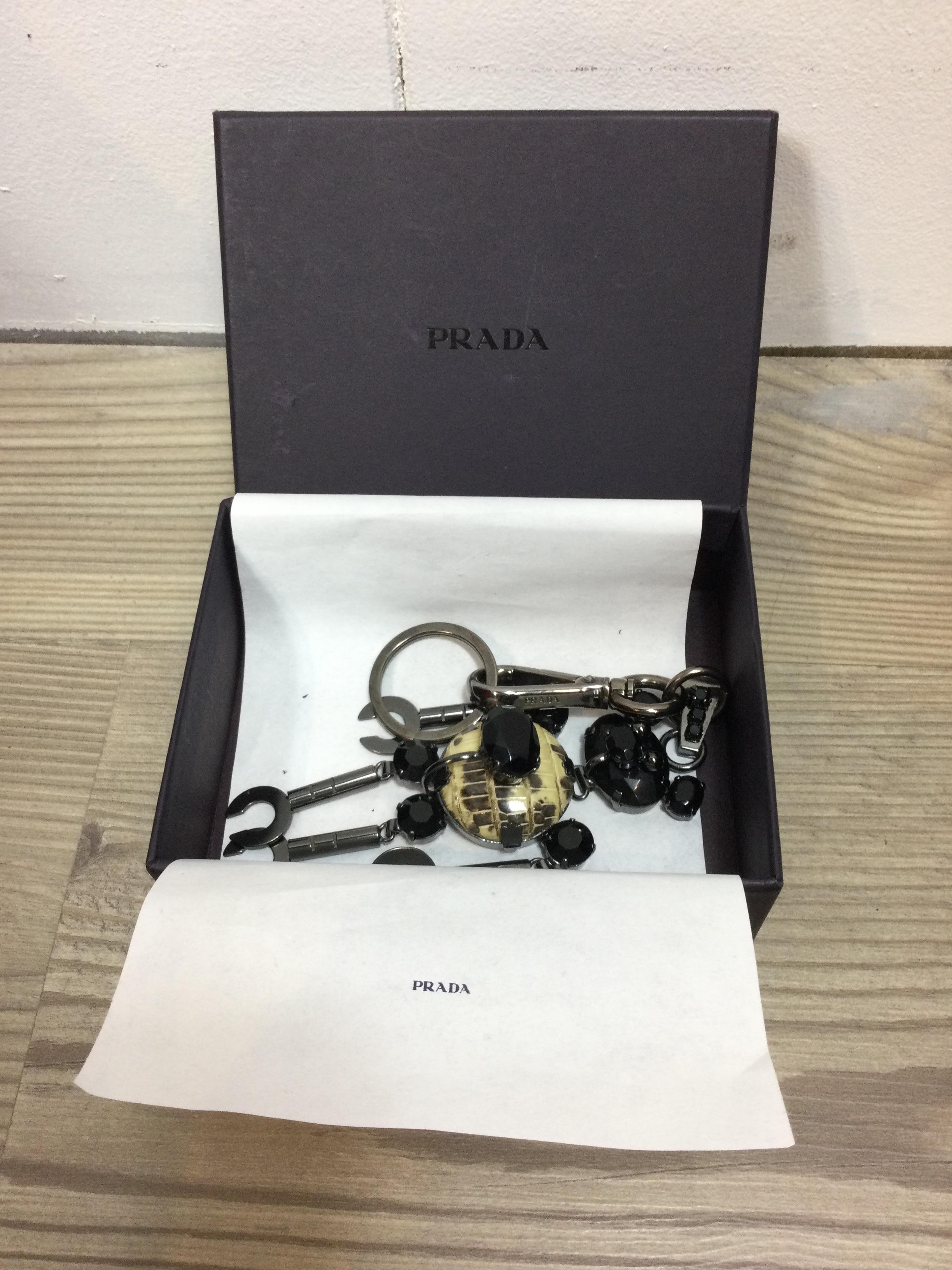 Prada animal bag Accessory  In Good Condition In Carnate, IT