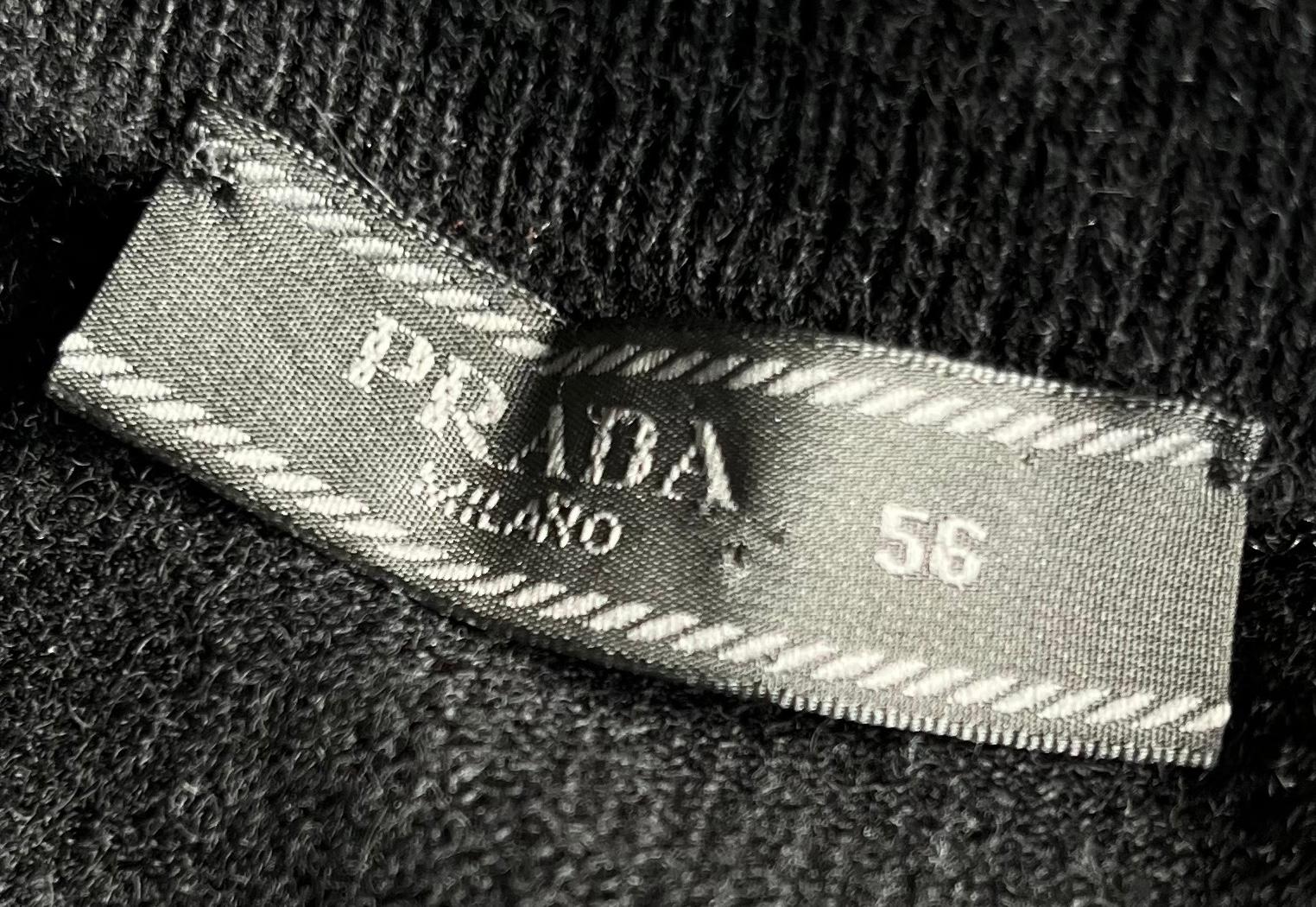 Prada - Cardigan zippé en cachemire d'archives Excellent état - En vente à London, GB