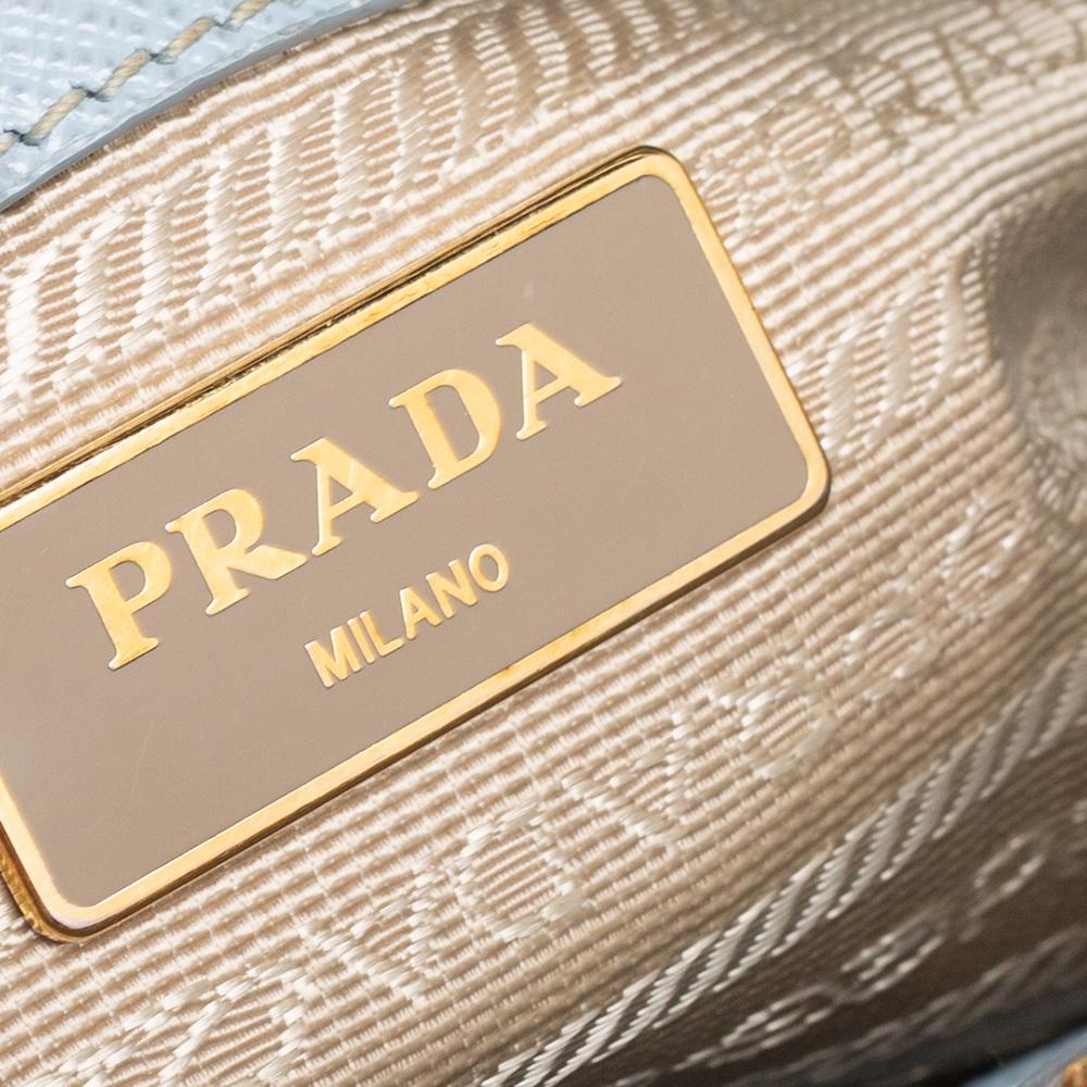 Prada Baby Blue Saffiano Lux Leather Small Galleria Double Zip Tote In Good Condition In Dubai, Al Qouz 2