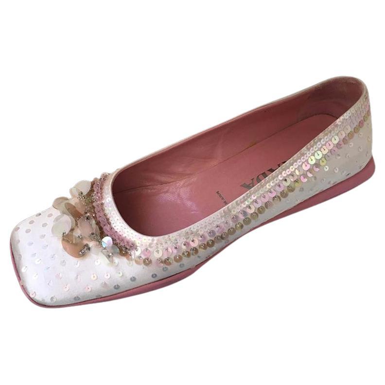 PRADA Baby pink embroidered Paillettes and pearls ballerina FW1999 For Sale