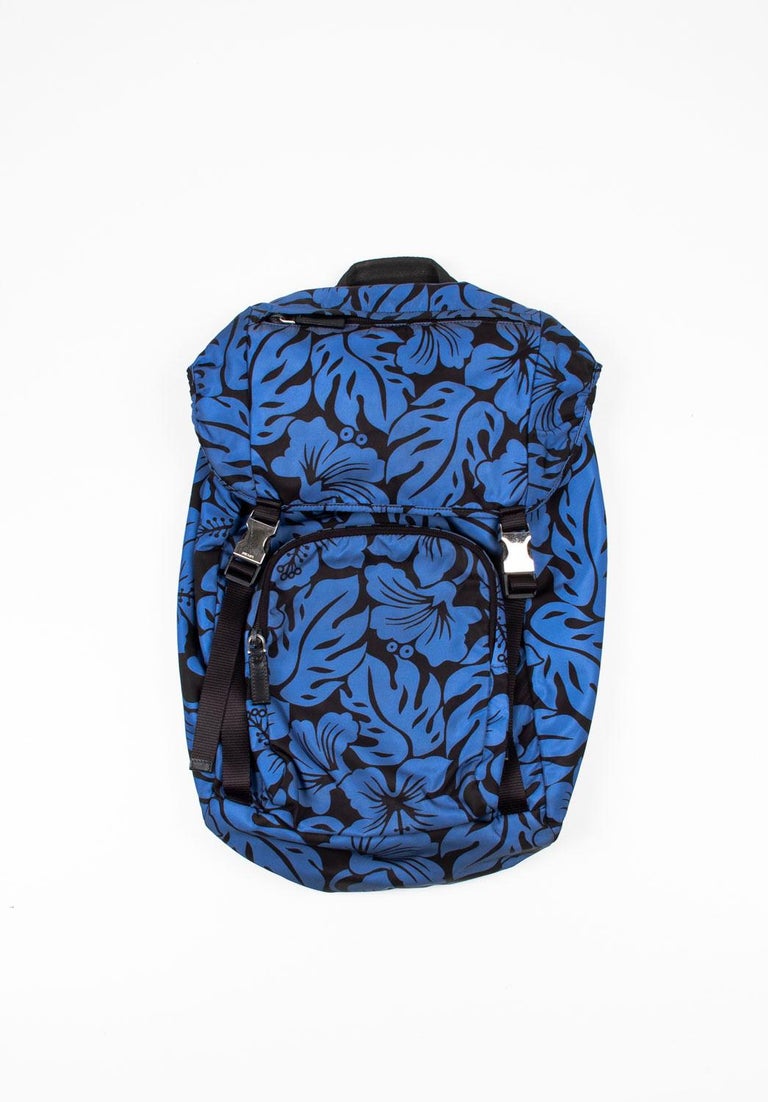 バッグ 80~90S PRADA vintage suede backpack s-l400.jpg