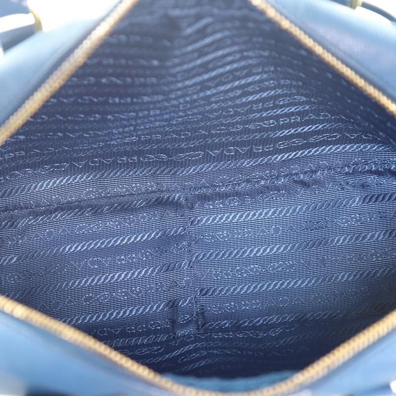prada bauletto saffiano