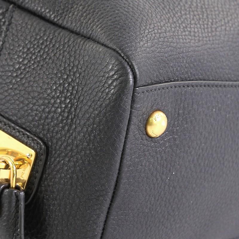 prada bauletto vitello daino