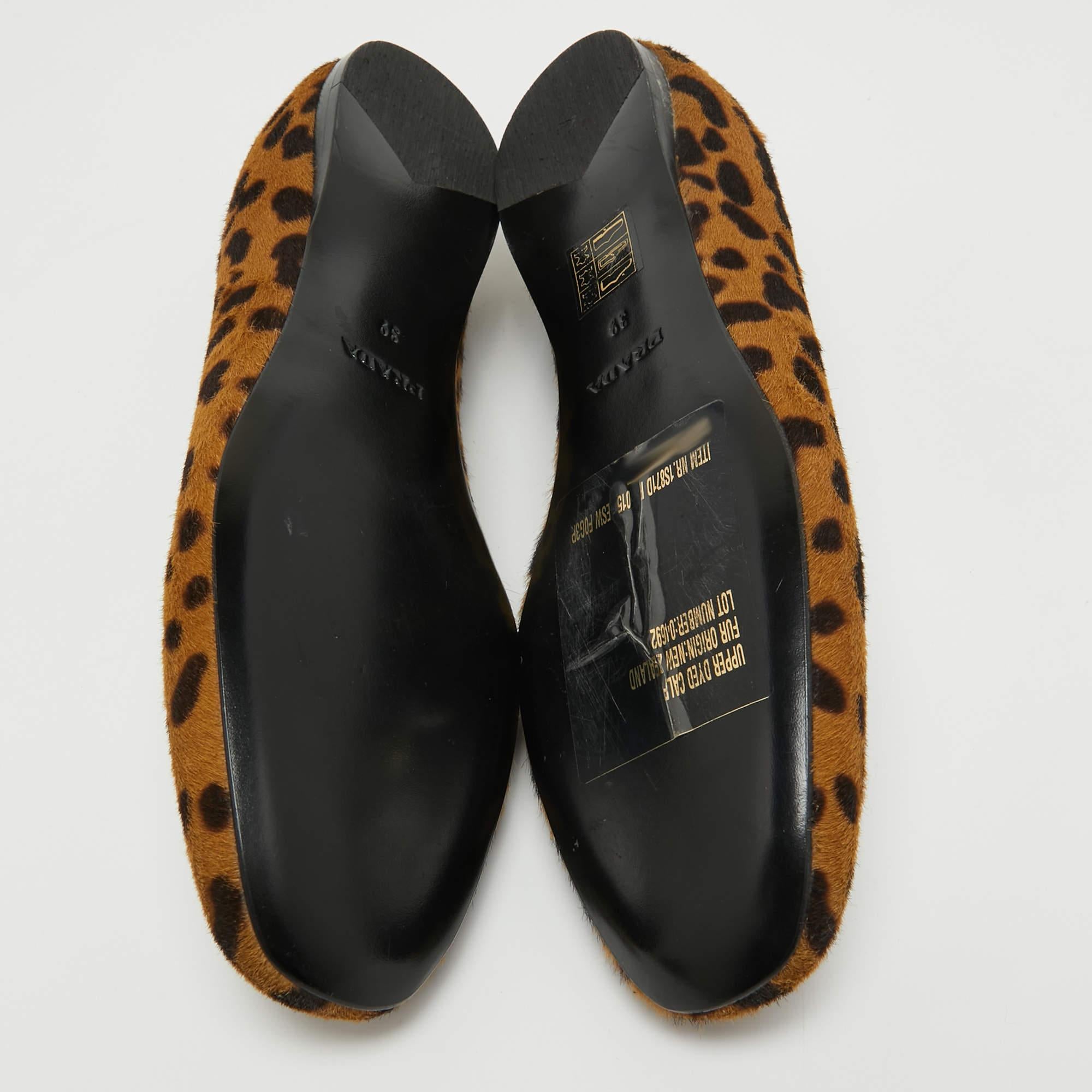 Prada Beige/Brown Animal Print Calf Hair Smoking Slippers Size 39 For Sale 4
