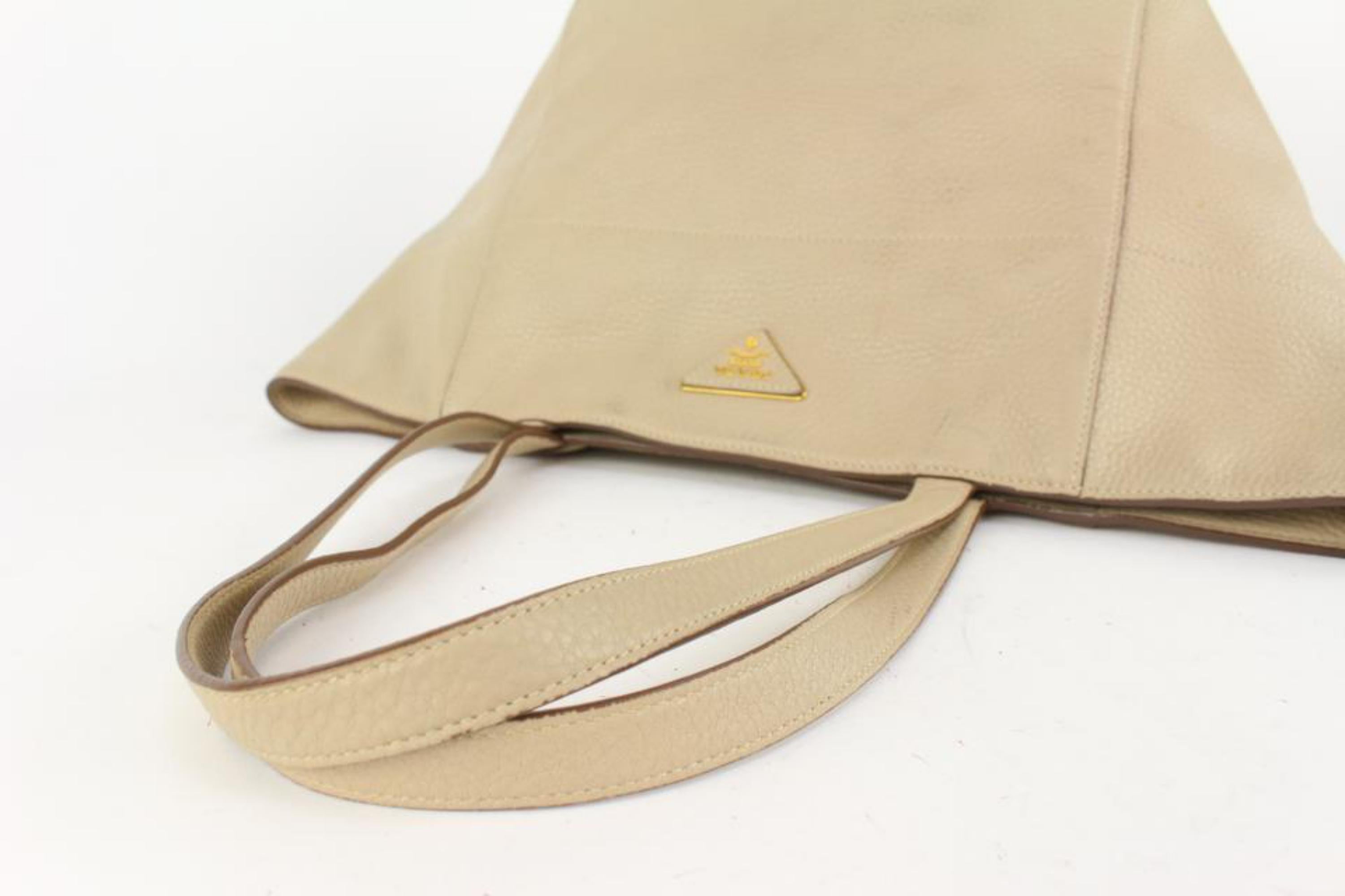 Prada Beige Daino Vitello Leather Shopper Tote Bag 1PR617a For Sale 1
